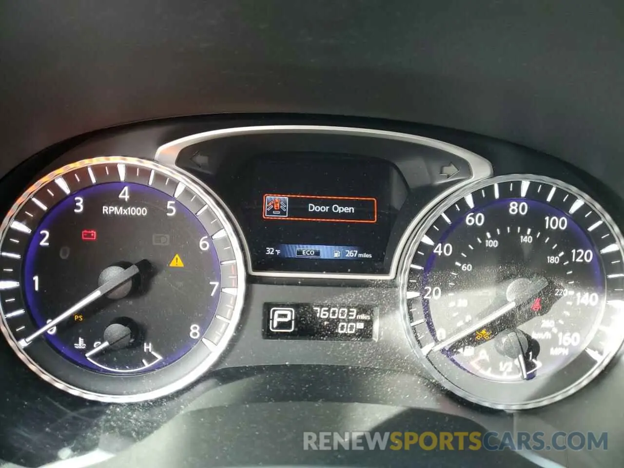 9 Photograph of a damaged car 5N1DL0MM0KC568526 INFINITI QX60 2019