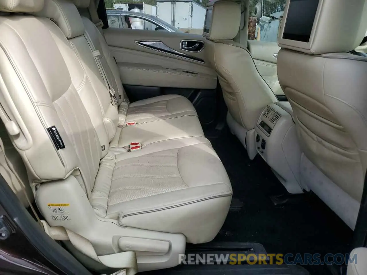 10 Photograph of a damaged car 5N1DL0MM1KC517147 INFINITI QX60 2019