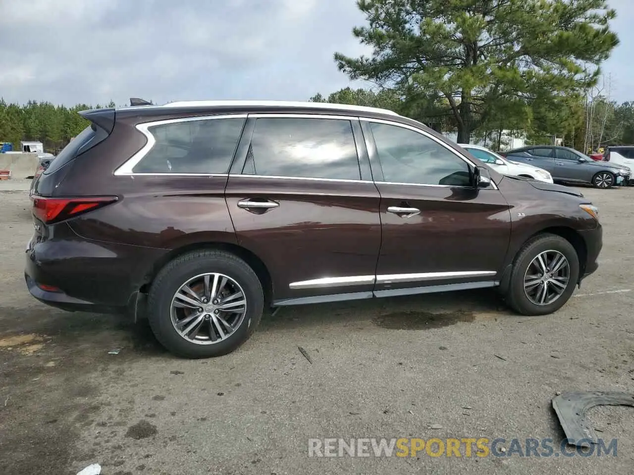 3 Photograph of a damaged car 5N1DL0MM1KC517147 INFINITI QX60 2019
