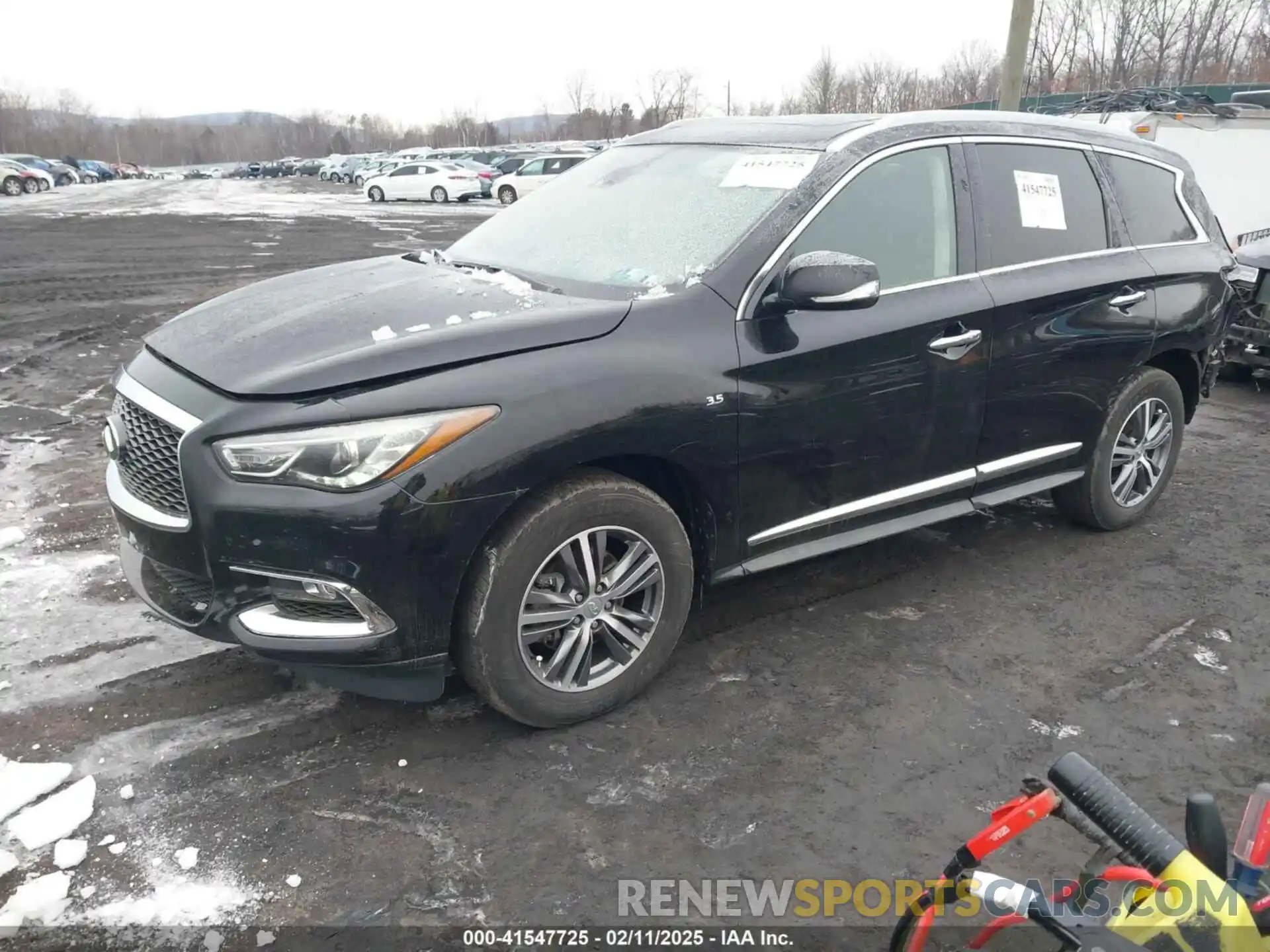 2 Photograph of a damaged car 5N1DL0MM1KC564419 INFINITI QX60 2019