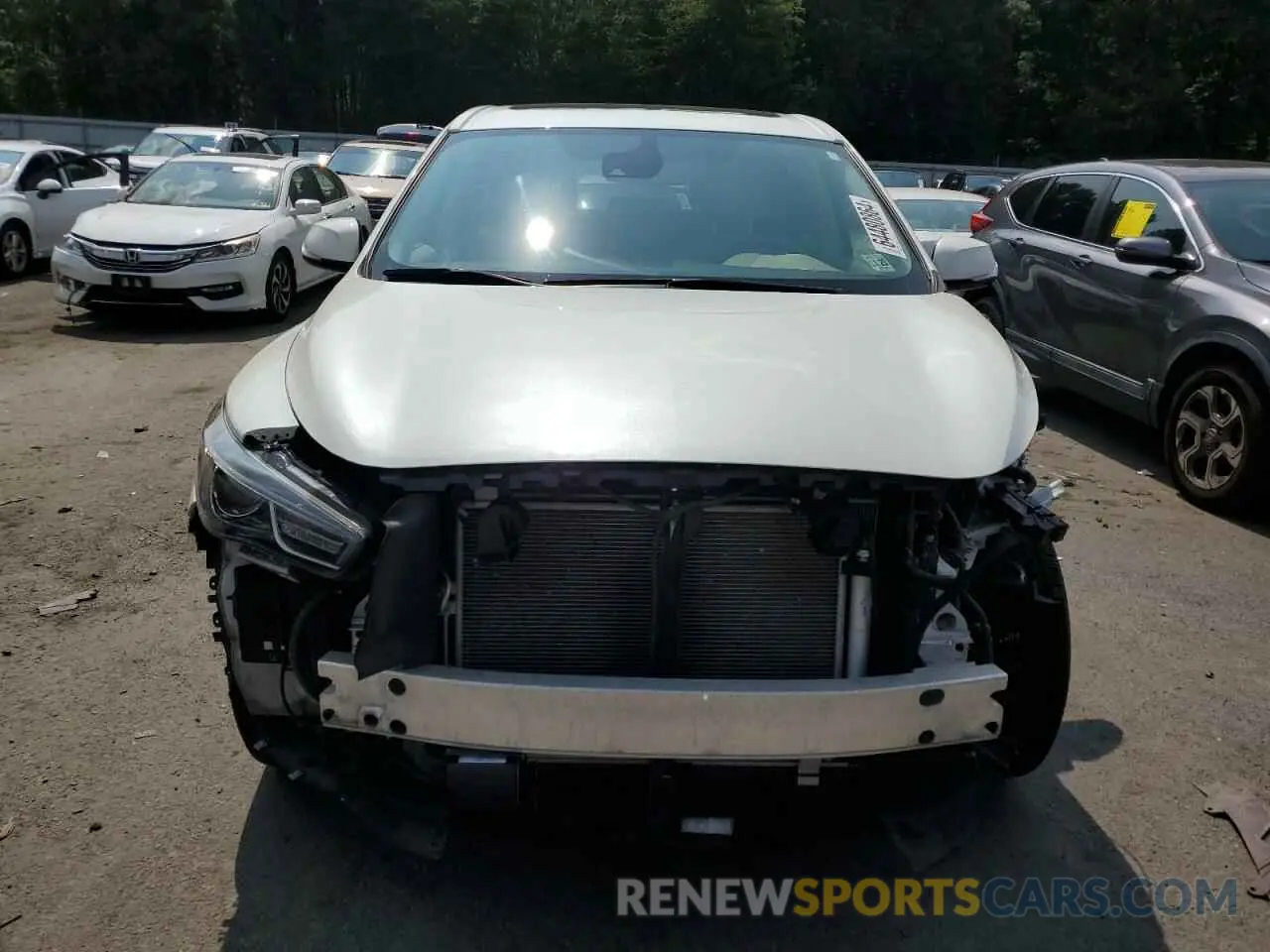 5 Photograph of a damaged car 5N1DL0MM2KC513771 INFINITI QX60 2019