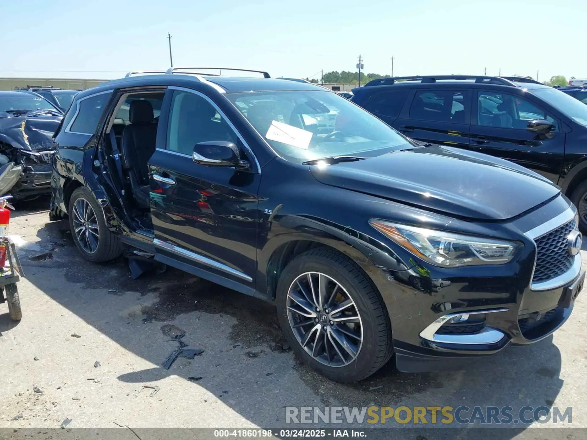 1 Photograph of a damaged car 5N1DL0MM2KC516363 INFINITI QX60 2019