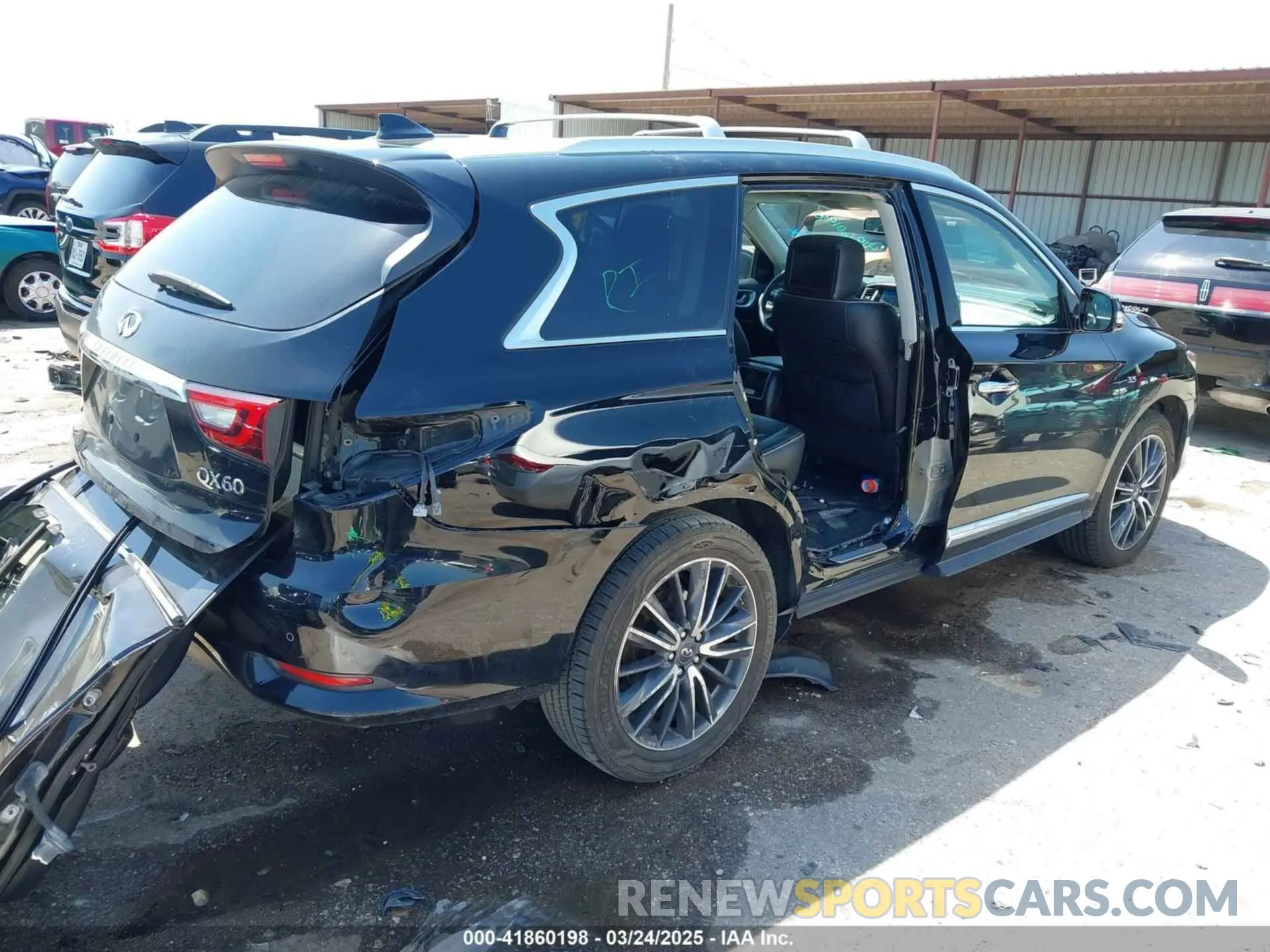 4 Photograph of a damaged car 5N1DL0MM2KC516363 INFINITI QX60 2019