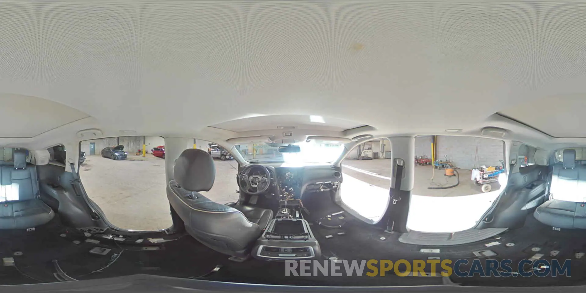 15 Photograph of a damaged car 5N1DL0MM2KC519764 INFINITI QX60 2019