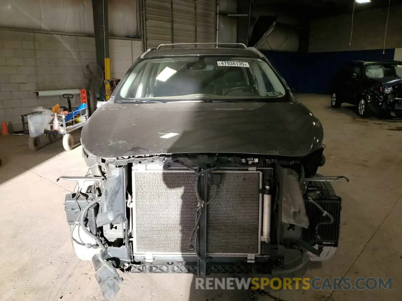 5 Photograph of a damaged car 5N1DL0MM2KC519764 INFINITI QX60 2019