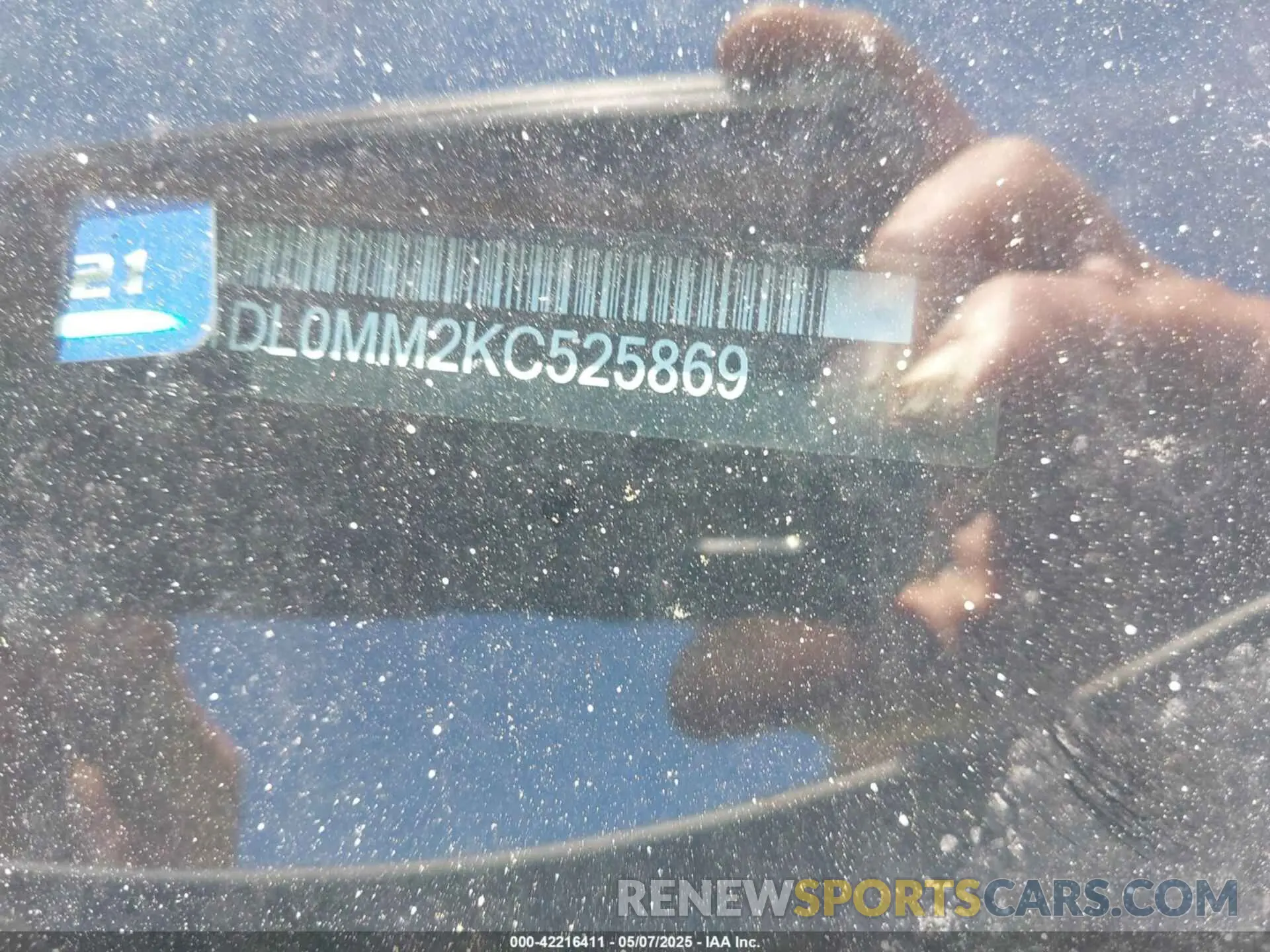 20 Photograph of a damaged car 5N1DL0MM2KC525869 INFINITI QX60 2019