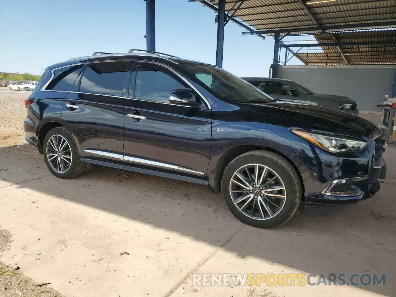 4 Photograph of a damaged car 5N1DL0MM2KC561741 INFINITI QX60 2019