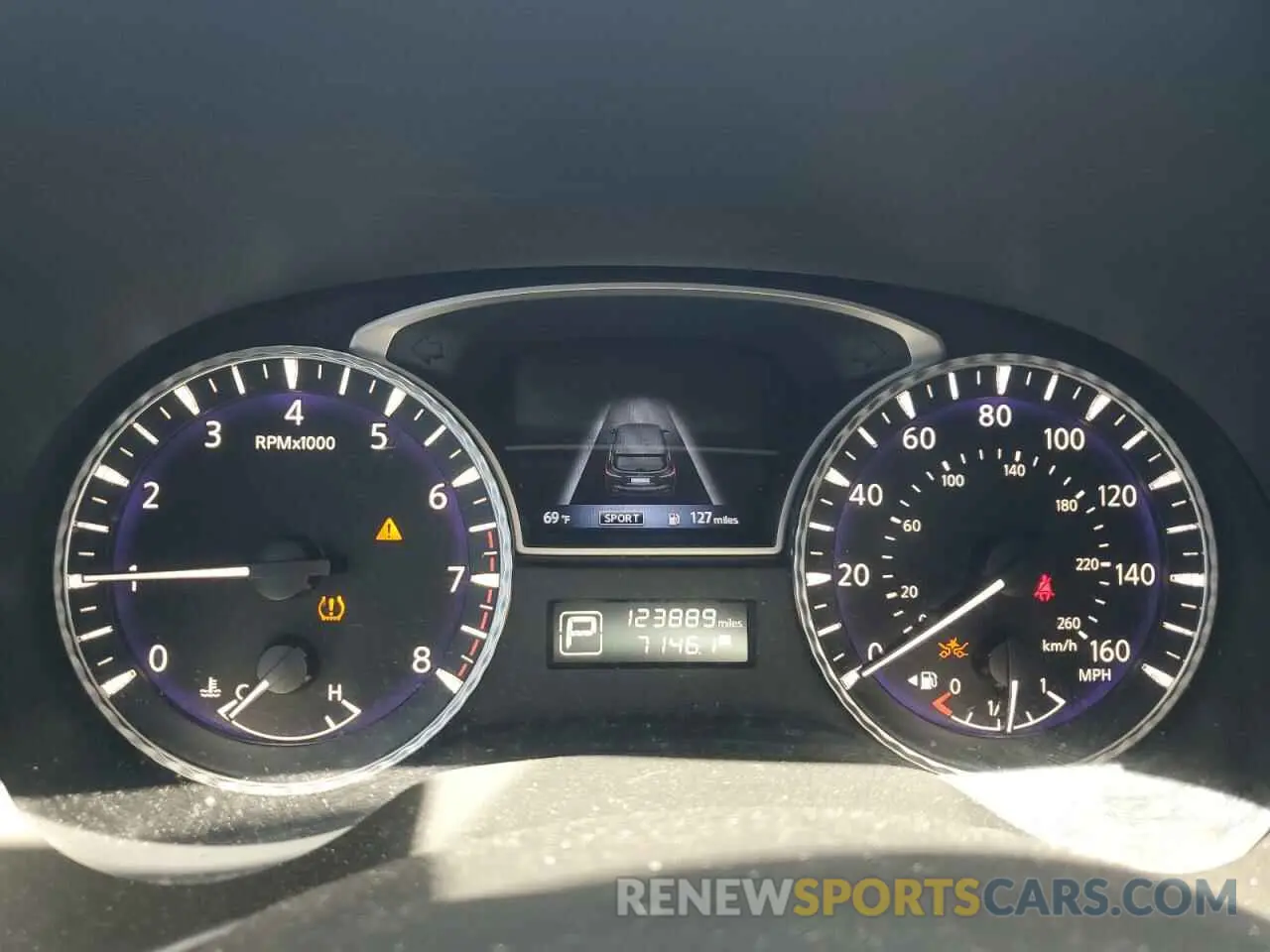 9 Photograph of a damaged car 5N1DL0MM3KC506036 INFINITI QX60 2019