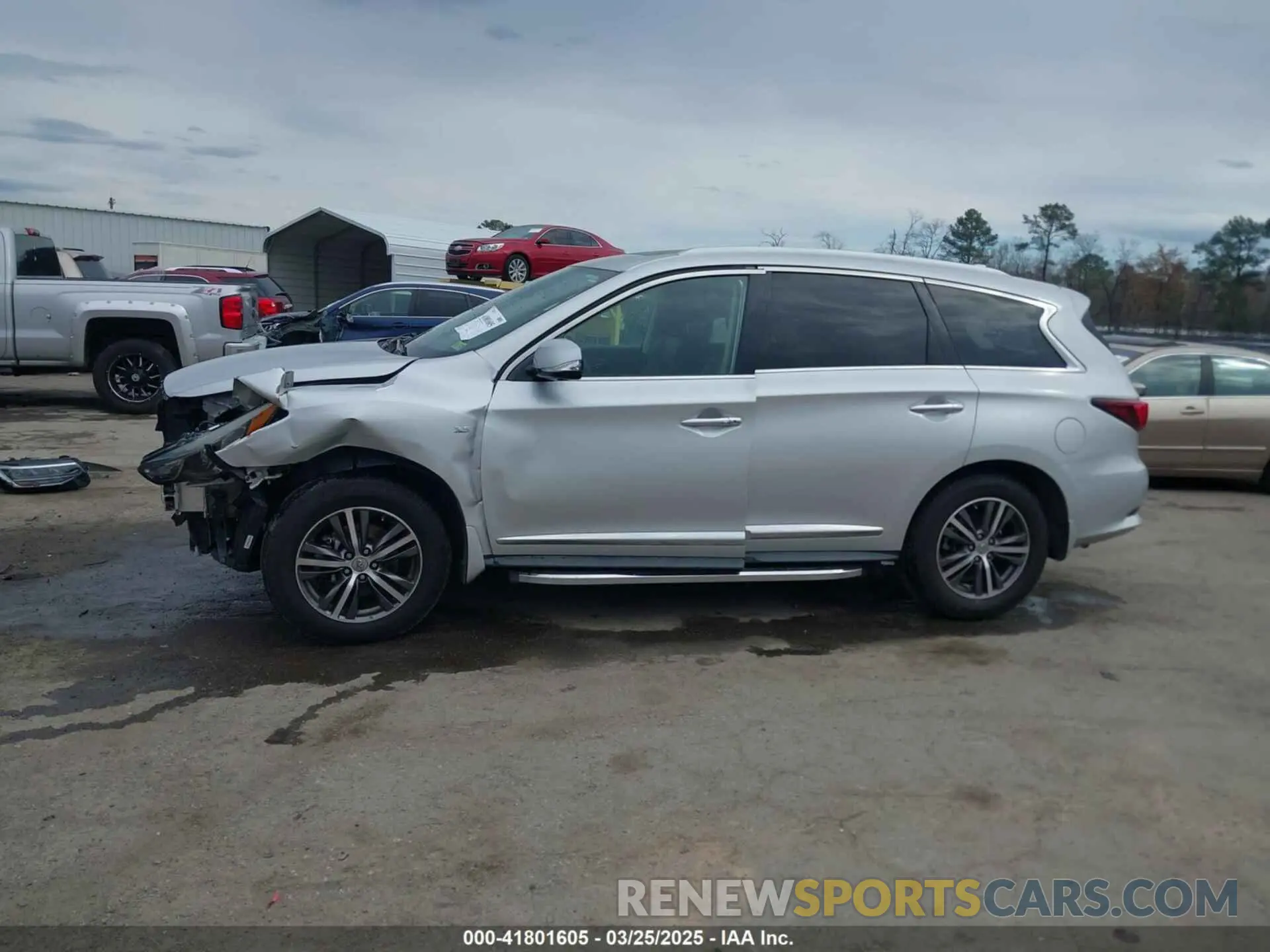14 Photograph of a damaged car 5N1DL0MM4KC503100 INFINITI QX60 2019
