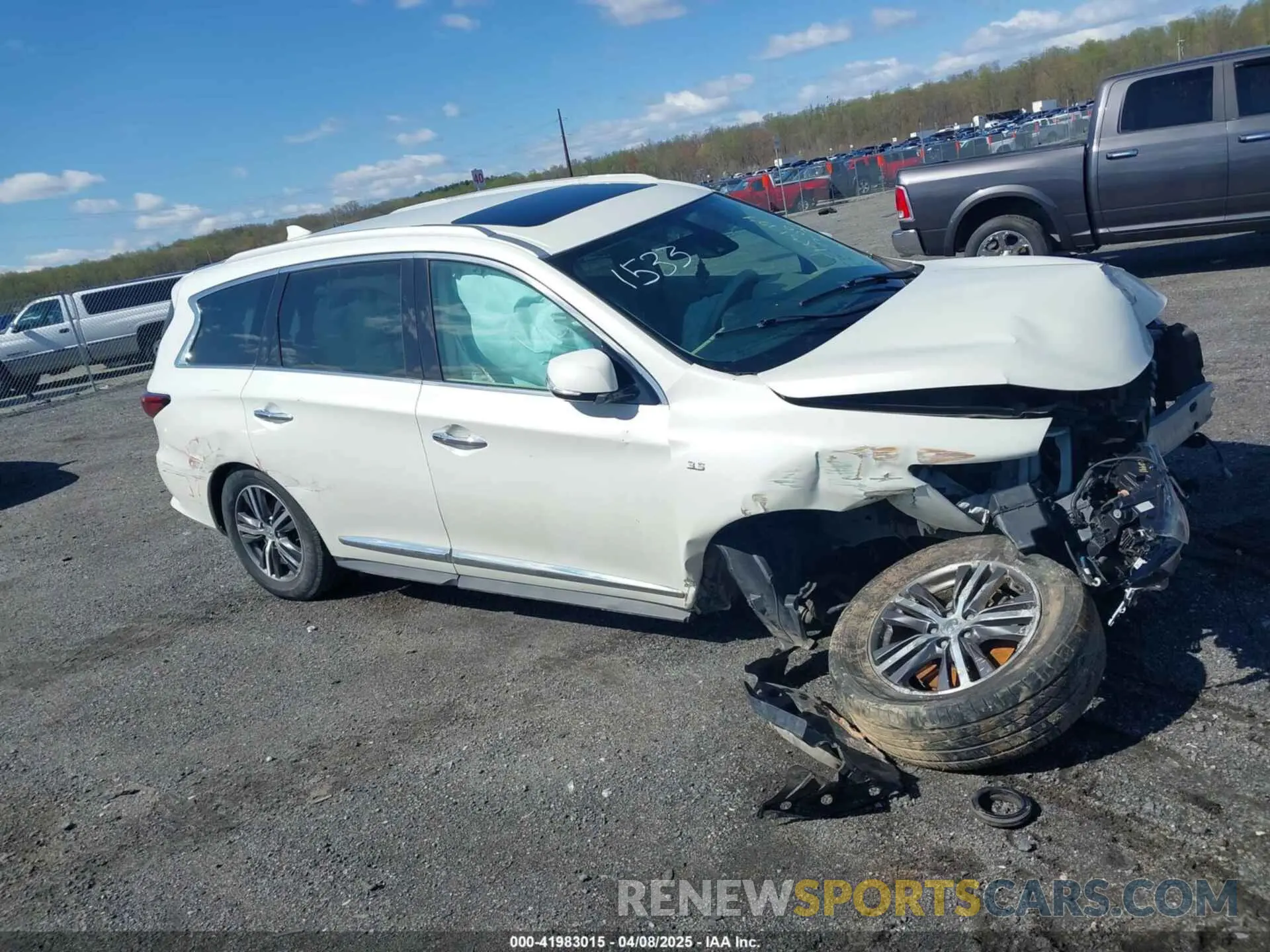 13 Photograph of a damaged car 5N1DL0MM4KC521533 INFINITI QX60 2019