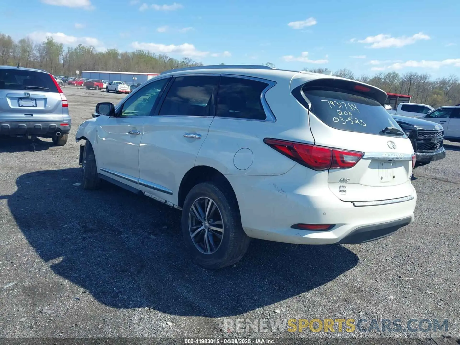 3 Photograph of a damaged car 5N1DL0MM4KC521533 INFINITI QX60 2019