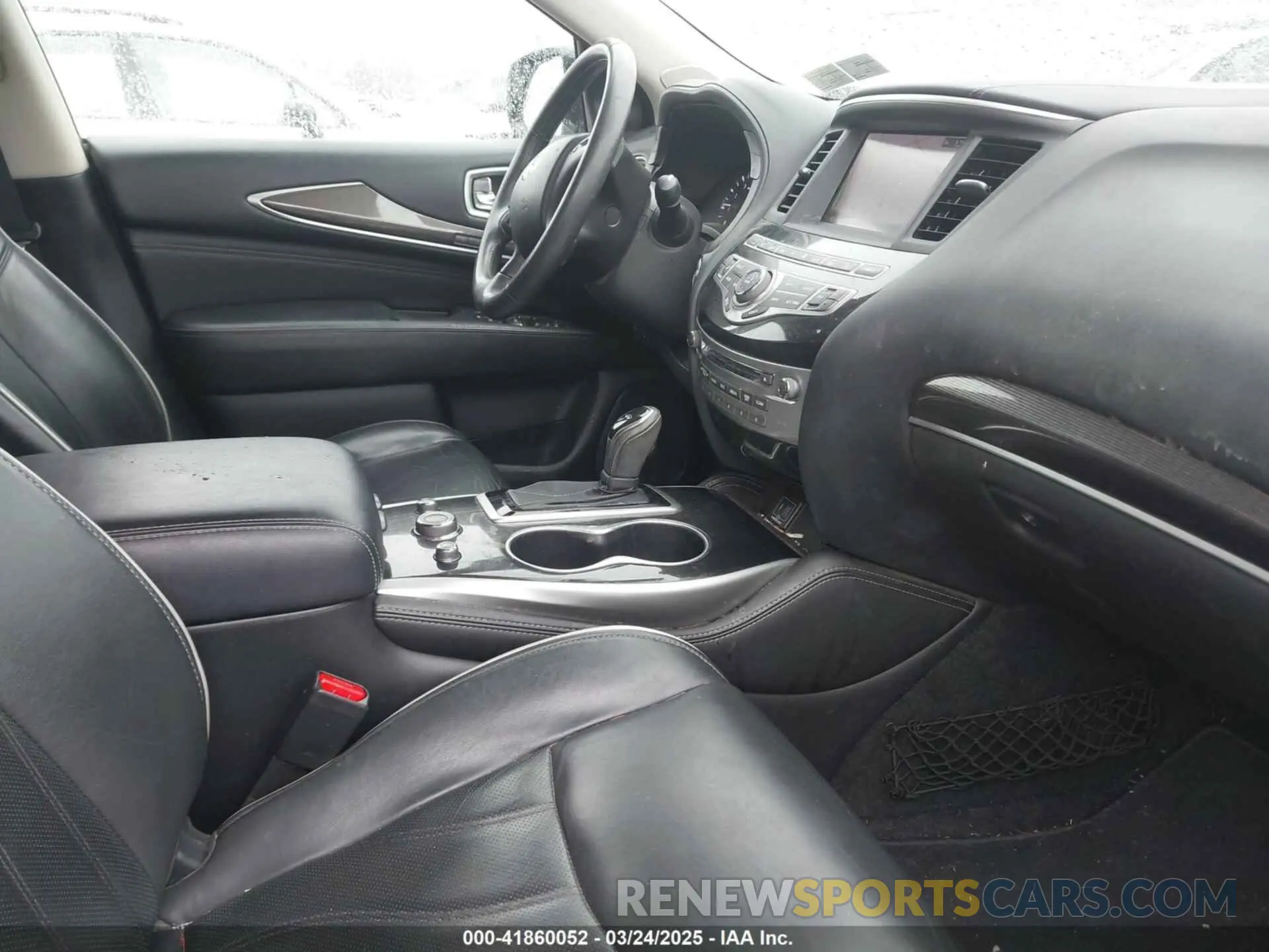 5 Photograph of a damaged car 5N1DL0MM4KC526893 INFINITI QX60 2019