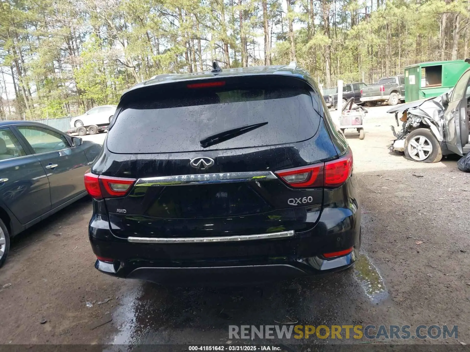 16 Photograph of a damaged car 5N1DL0MM4KC554662 INFINITI QX60 2019