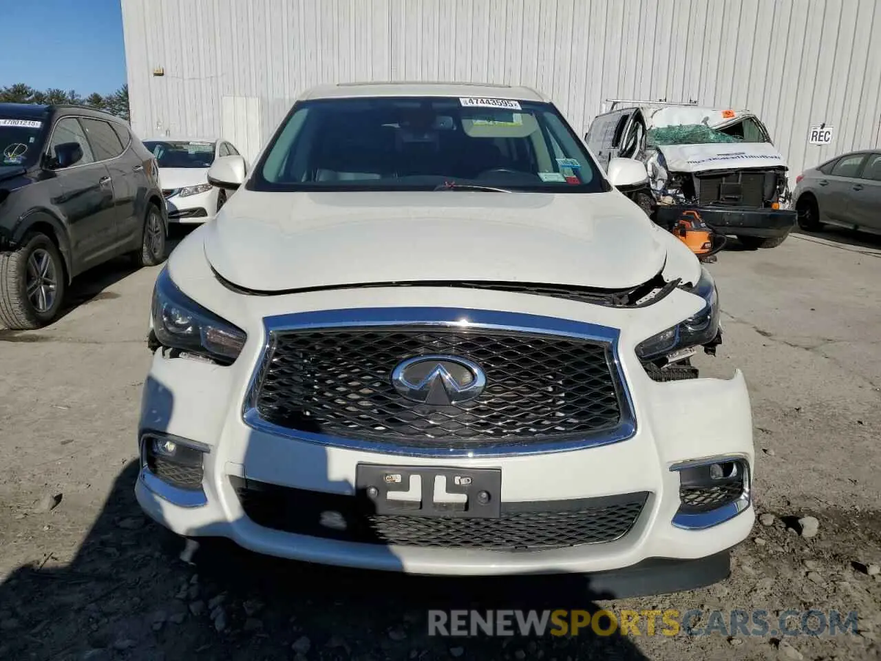 5 Photograph of a damaged car 5N1DL0MM4KC561837 INFINITI QX60 2019