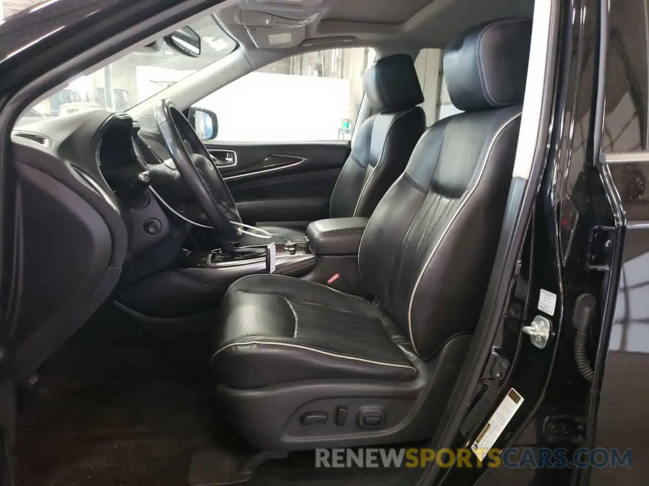7 Photograph of a damaged car 5N1DL0MM5KC509813 INFINITI QX60 2019