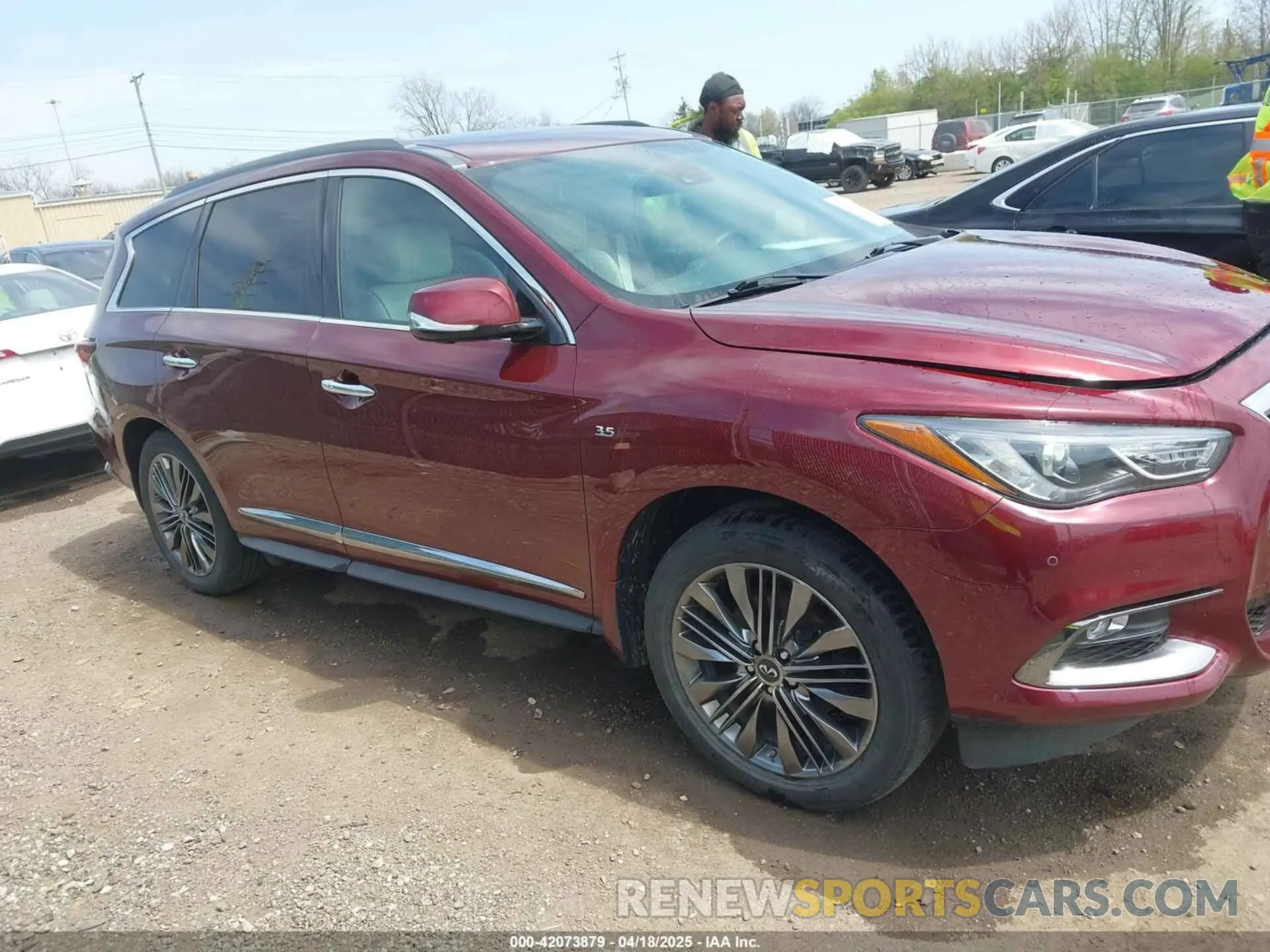 13 Photograph of a damaged car 5N1DL0MM5KC515014 INFINITI QX60 2019