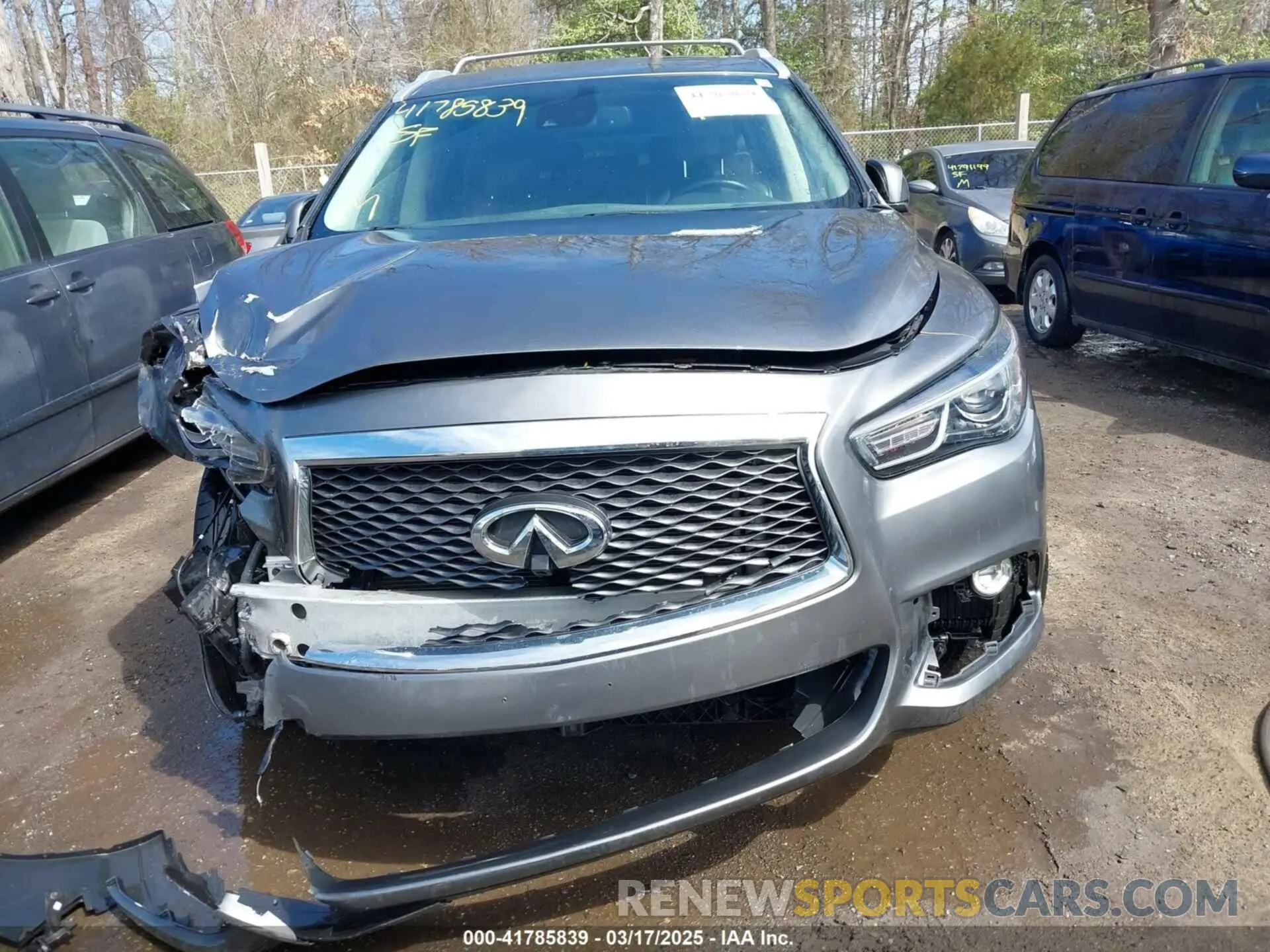 12 Photograph of a damaged car 5N1DL0MM5KC529818 INFINITI QX60 2019