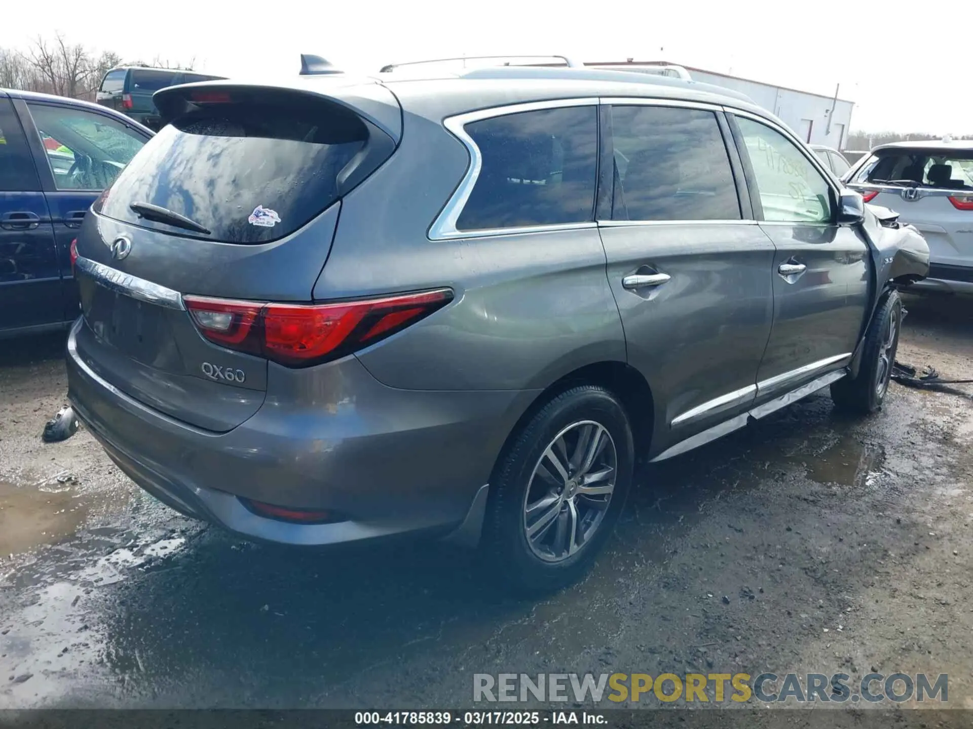 4 Photograph of a damaged car 5N1DL0MM5KC529818 INFINITI QX60 2019