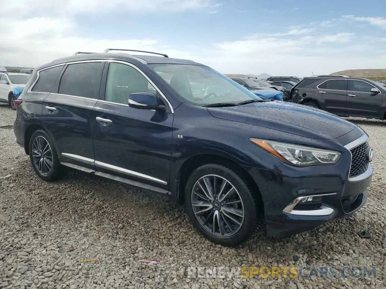 4 Photograph of a damaged car 5N1DL0MM5KC530029 INFINITI QX60 2019