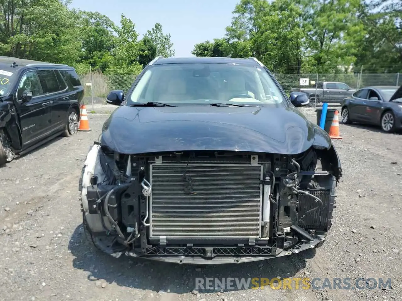 5 Photograph of a damaged car 5N1DL0MM5KC563371 INFINITI QX60 2019