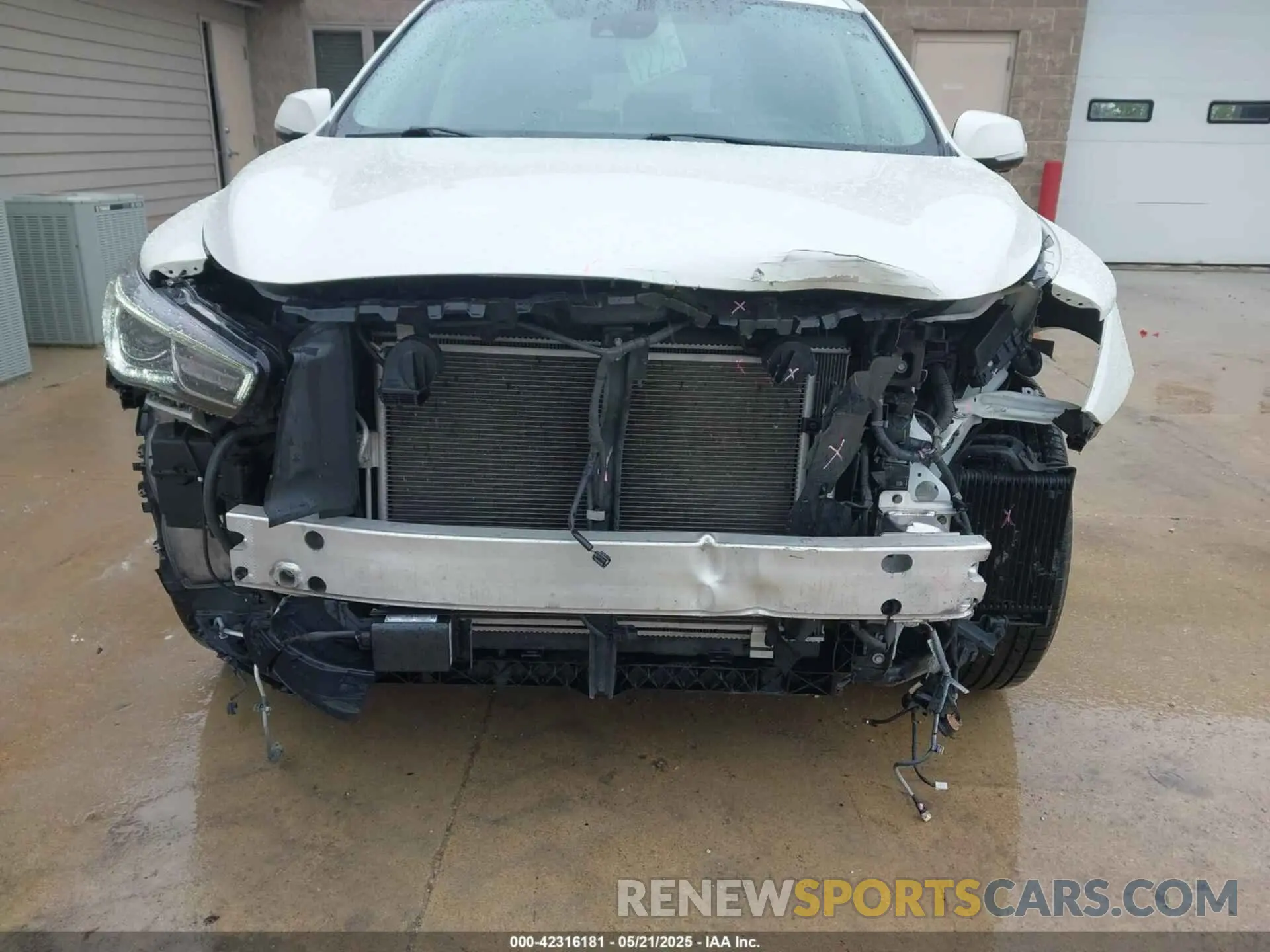 6 Photograph of a damaged car 5N1DL0MM6KC506158 INFINITI QX60 2019