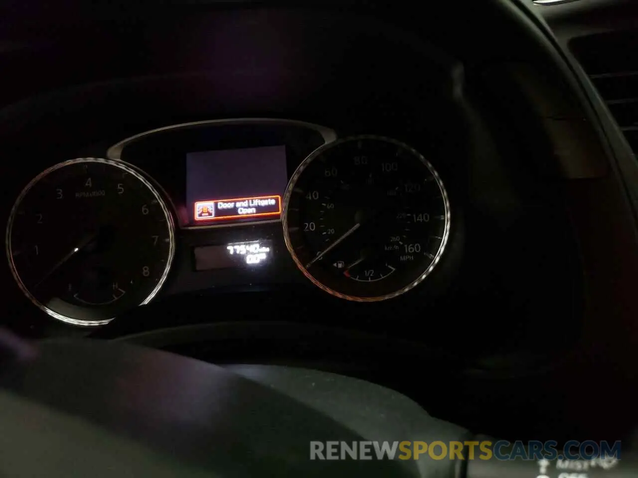 9 Photograph of a damaged car 5N1DL0MM6KC513238 INFINITI QX60 2019