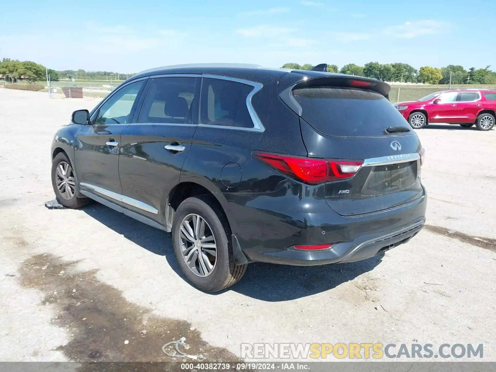 3 Photograph of a damaged car 5N1DL0MM6KC523235 INFINITI QX60 2019