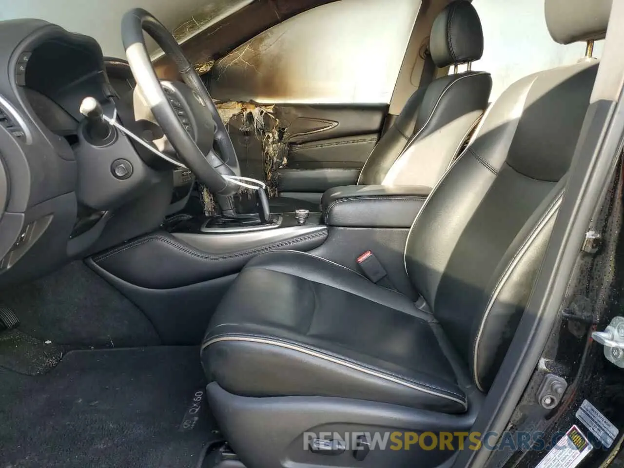 7 Photograph of a damaged car 5N1DL0MM6KC569907 INFINITI QX60 2019