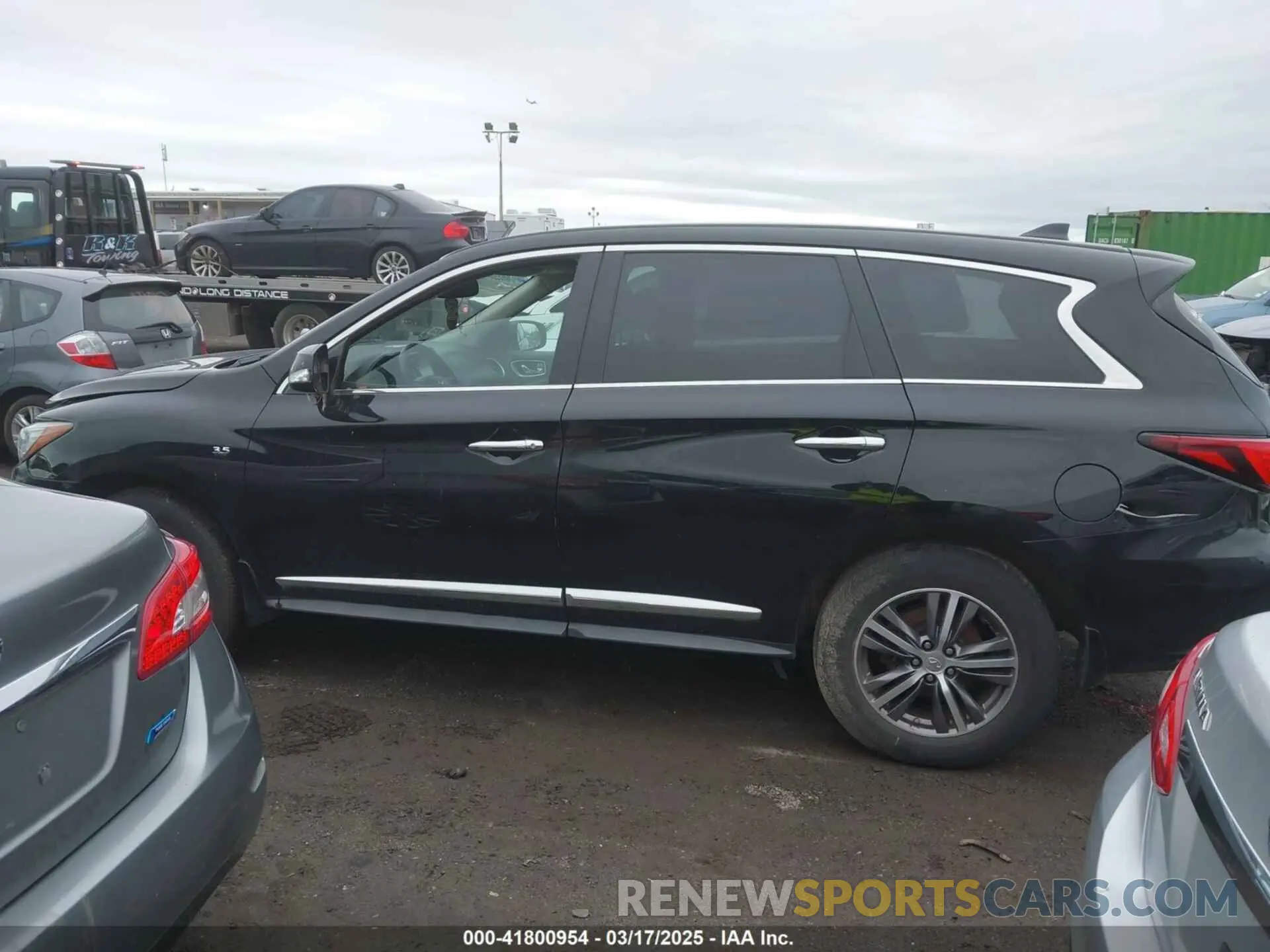 14 Photograph of a damaged car 5N1DL0MM7KC504614 INFINITI QX60 2019