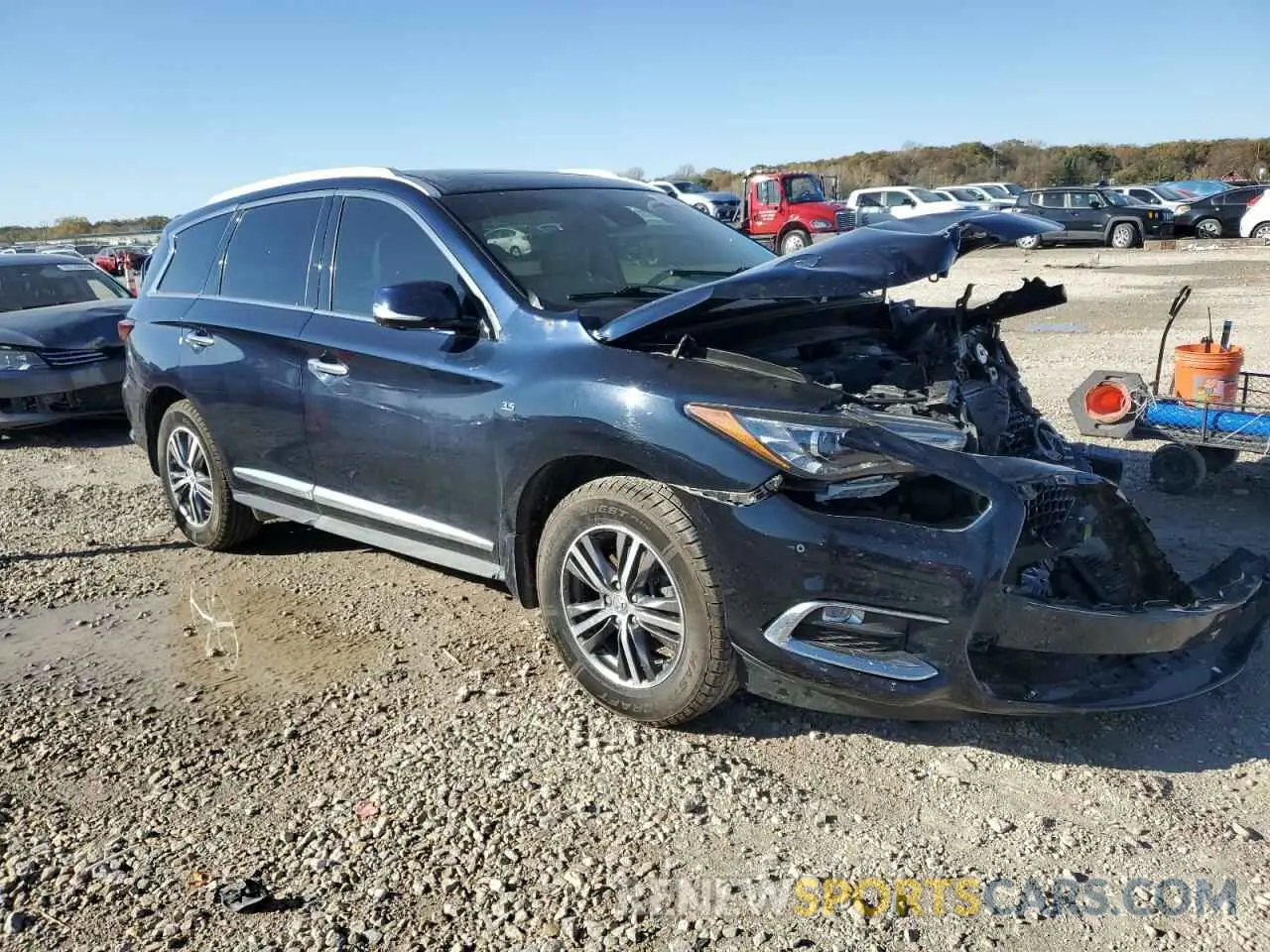 4 Photograph of a damaged car 5N1DL0MM7KC522482 INFINITI QX60 2019