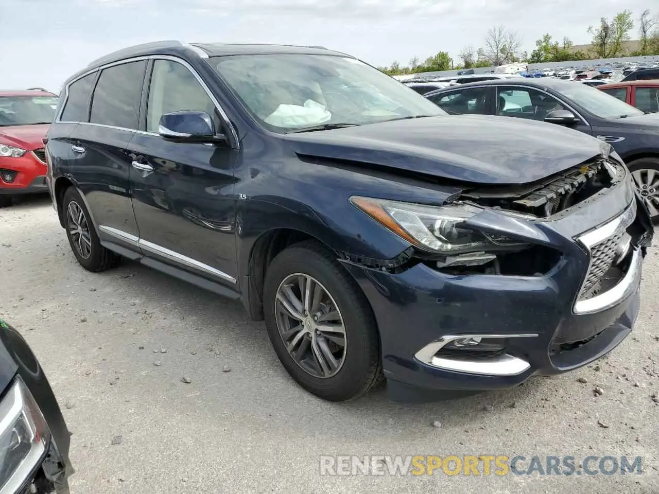 4 Photograph of a damaged car 5N1DL0MM7KC548550 INFINITI QX60 2019