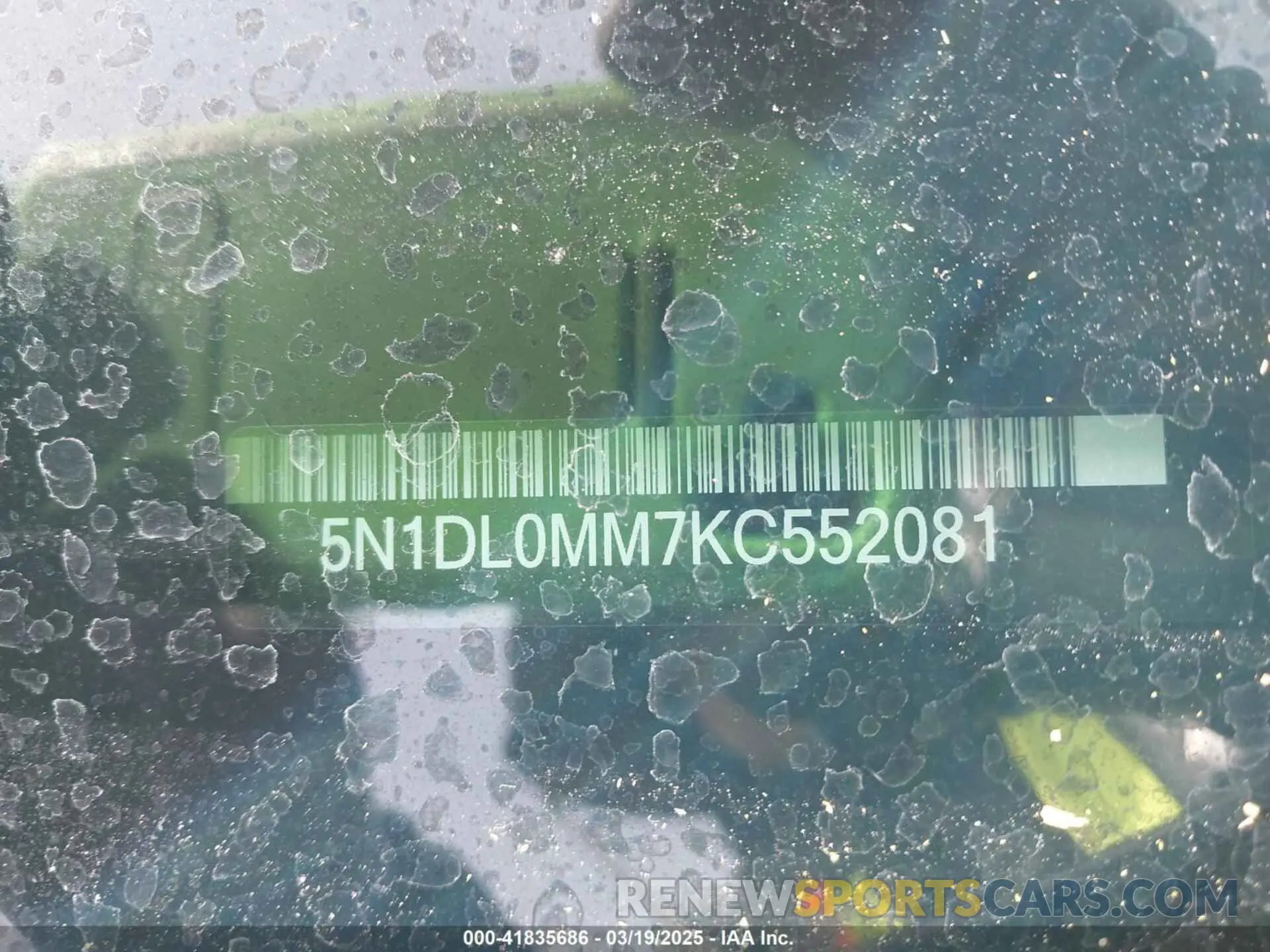 9 Photograph of a damaged car 5N1DL0MM7KC552081 INFINITI QX60 2019