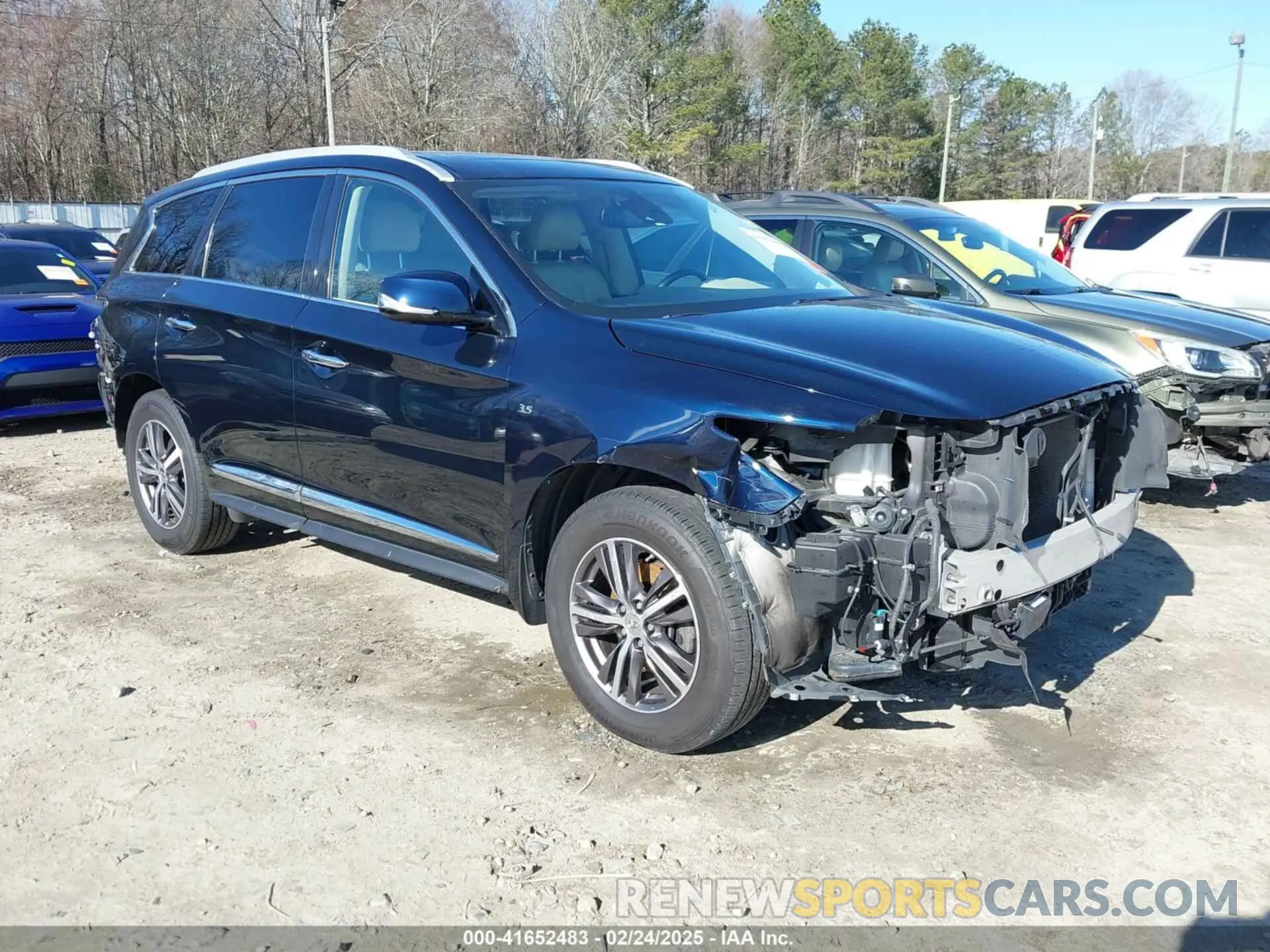 1 Photograph of a damaged car 5N1DL0MM8KC520904 INFINITI QX60 2019