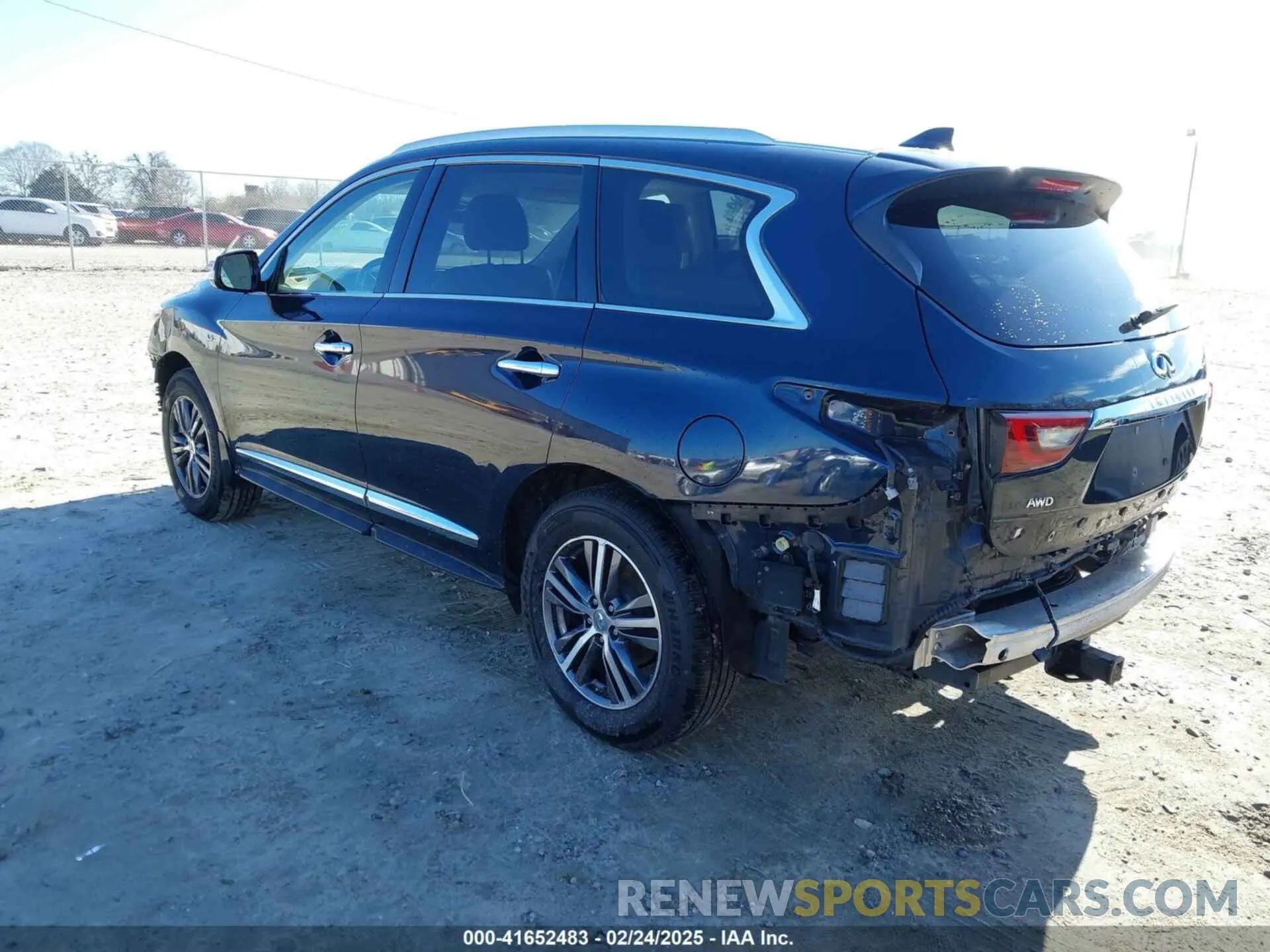 3 Photograph of a damaged car 5N1DL0MM8KC520904 INFINITI QX60 2019