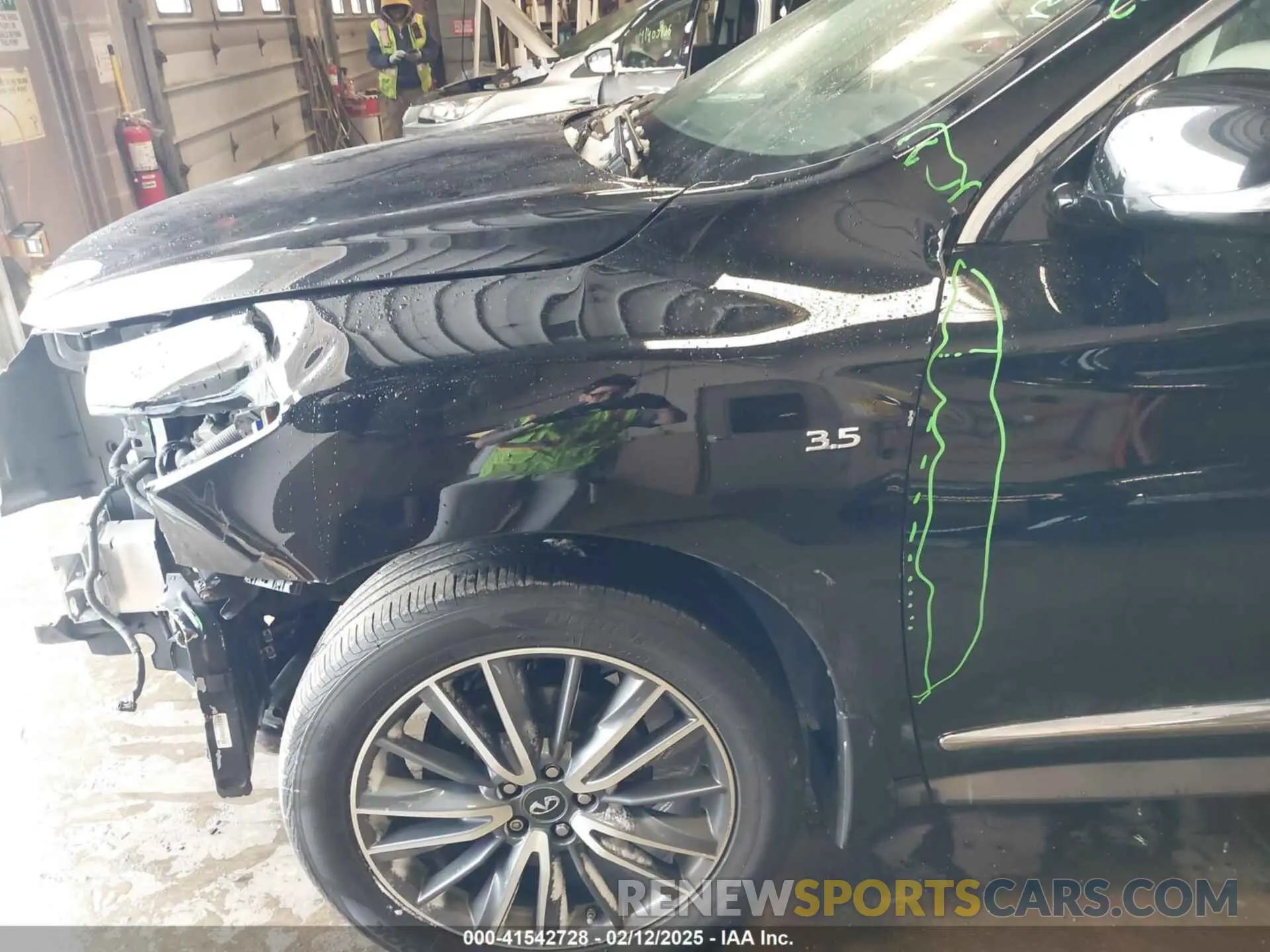 19 Photograph of a damaged car 5N1DL0MM9KC520393 INFINITI QX60 2019