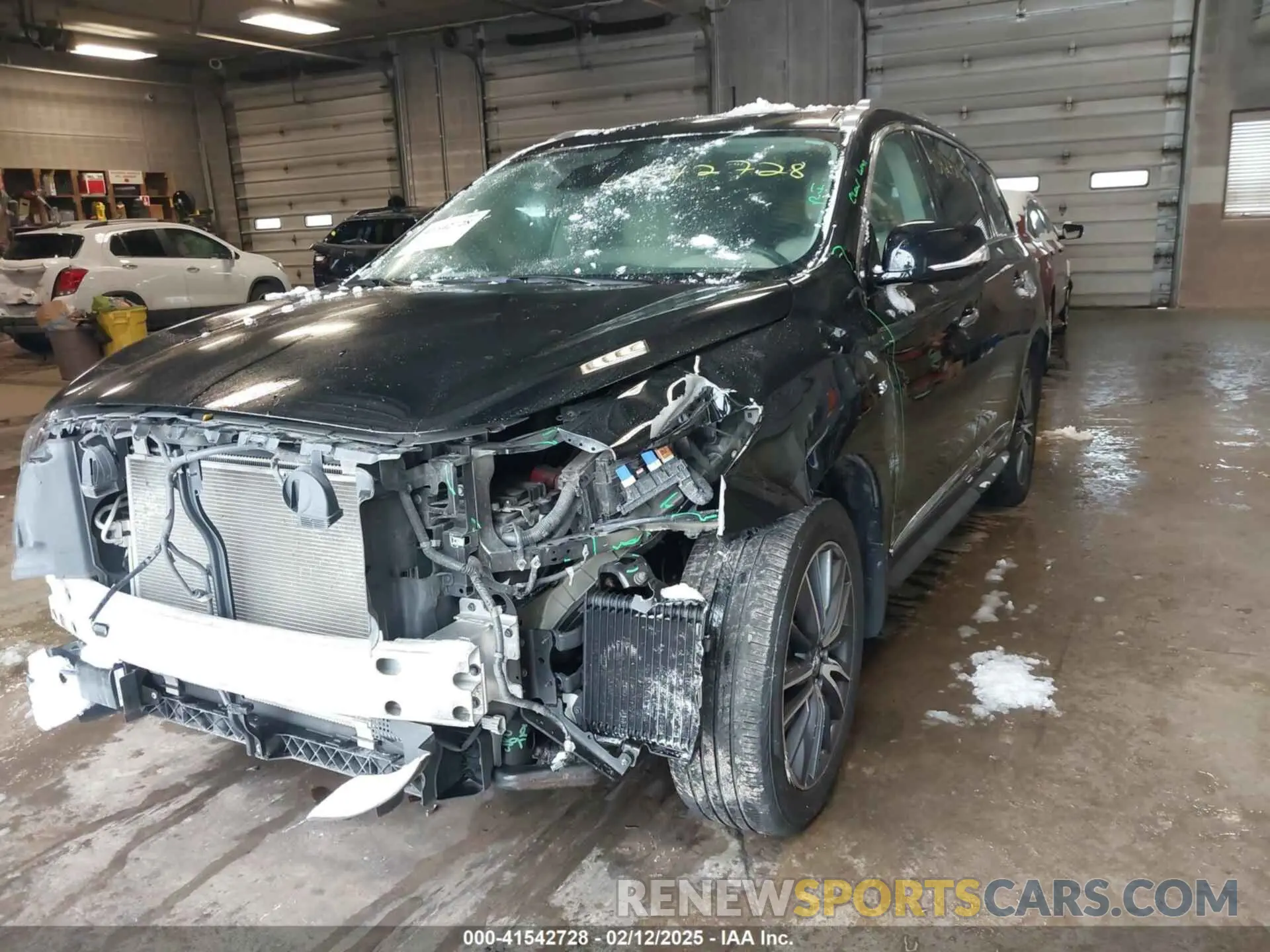 2 Photograph of a damaged car 5N1DL0MM9KC520393 INFINITI QX60 2019