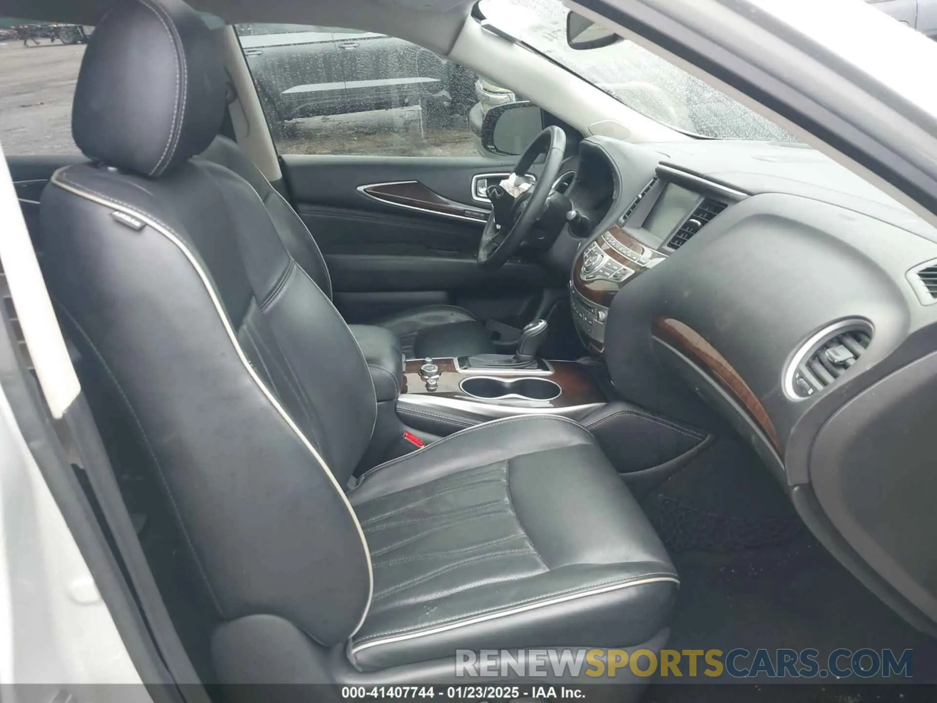 5 Photograph of a damaged car 5N1DL0MM9KC534133 INFINITI QX60 2019