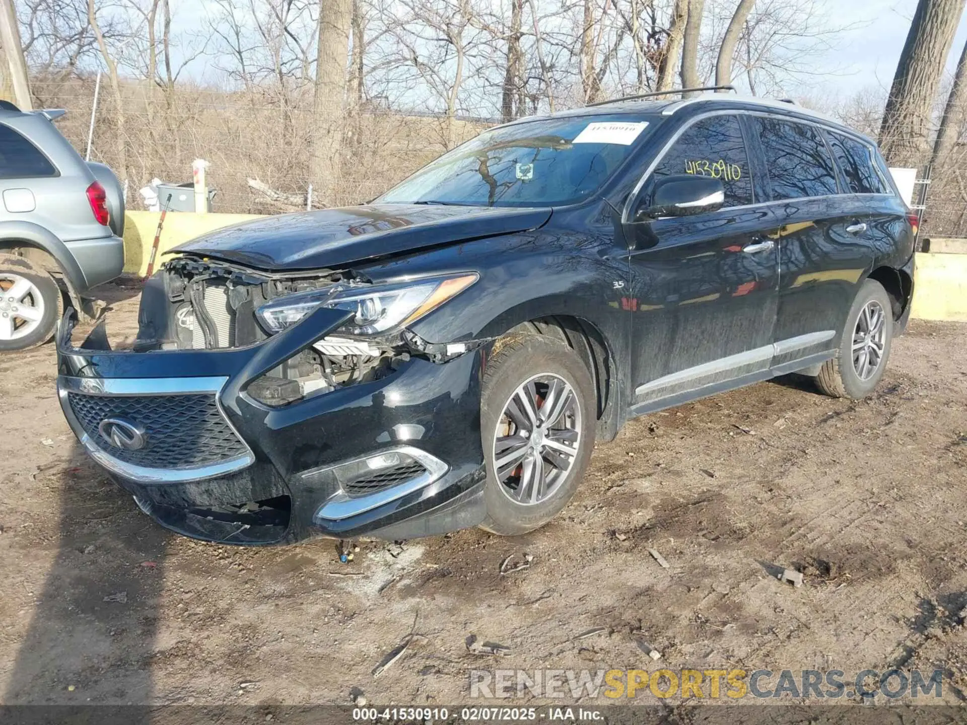 2 Photograph of a damaged car 5N1DL0MM9KC555631 INFINITI QX60 2019