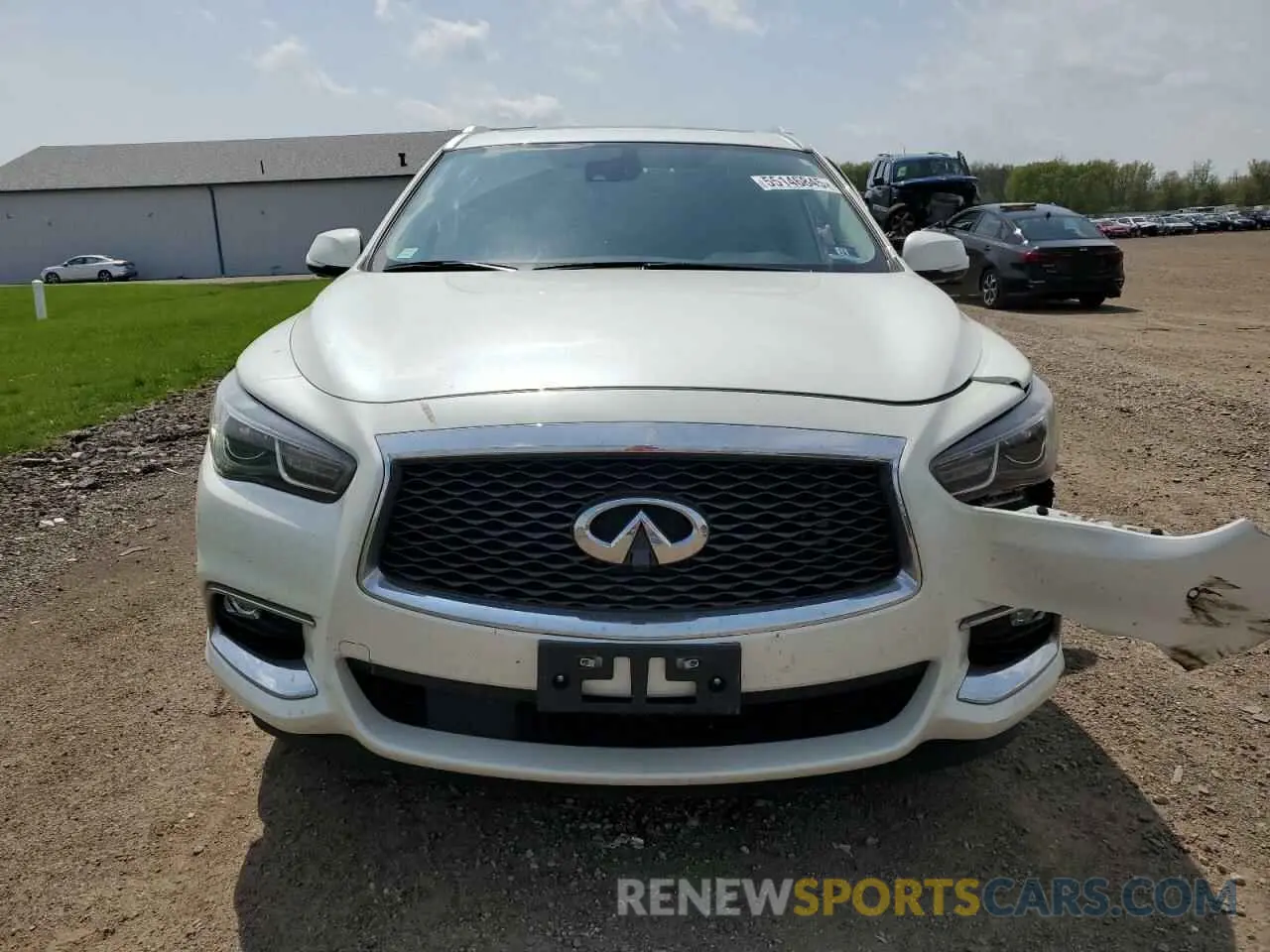 5 Photograph of a damaged car 5N1DL0MM9KC561865 INFINITI QX60 2019