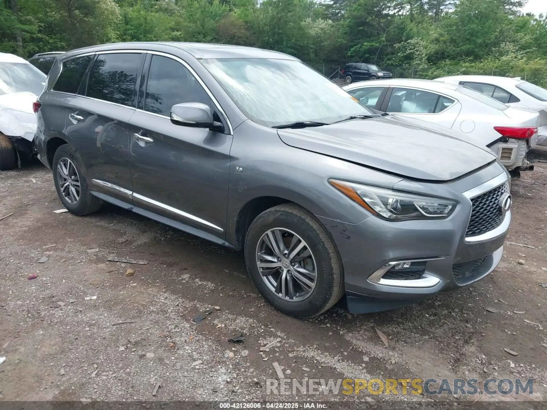 1 Photograph of a damaged car 5N1DL0MM9KC568038 INFINITI QX60 2019