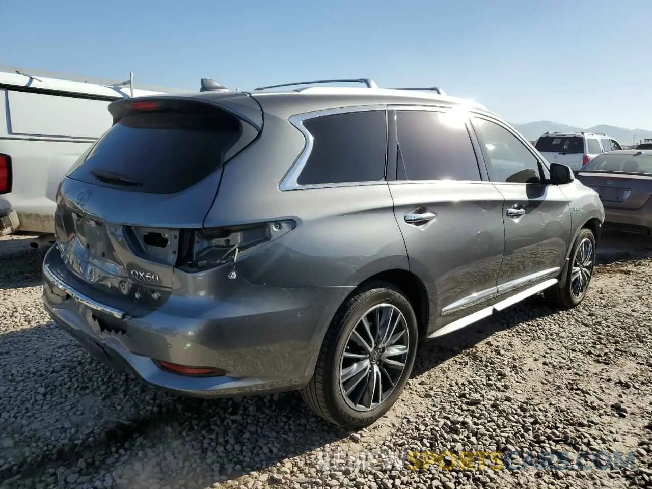 3 Photograph of a damaged car 5N1DL0MMXKC527742 INFINITI QX60 2019