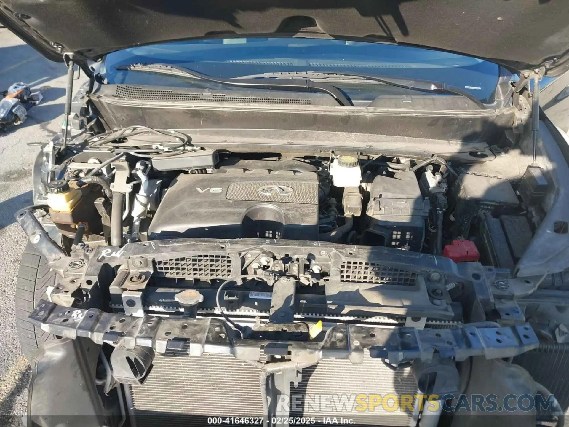 10 Photograph of a damaged car 5N1DL0MN0KC502373 INFINITI QX60 2019
