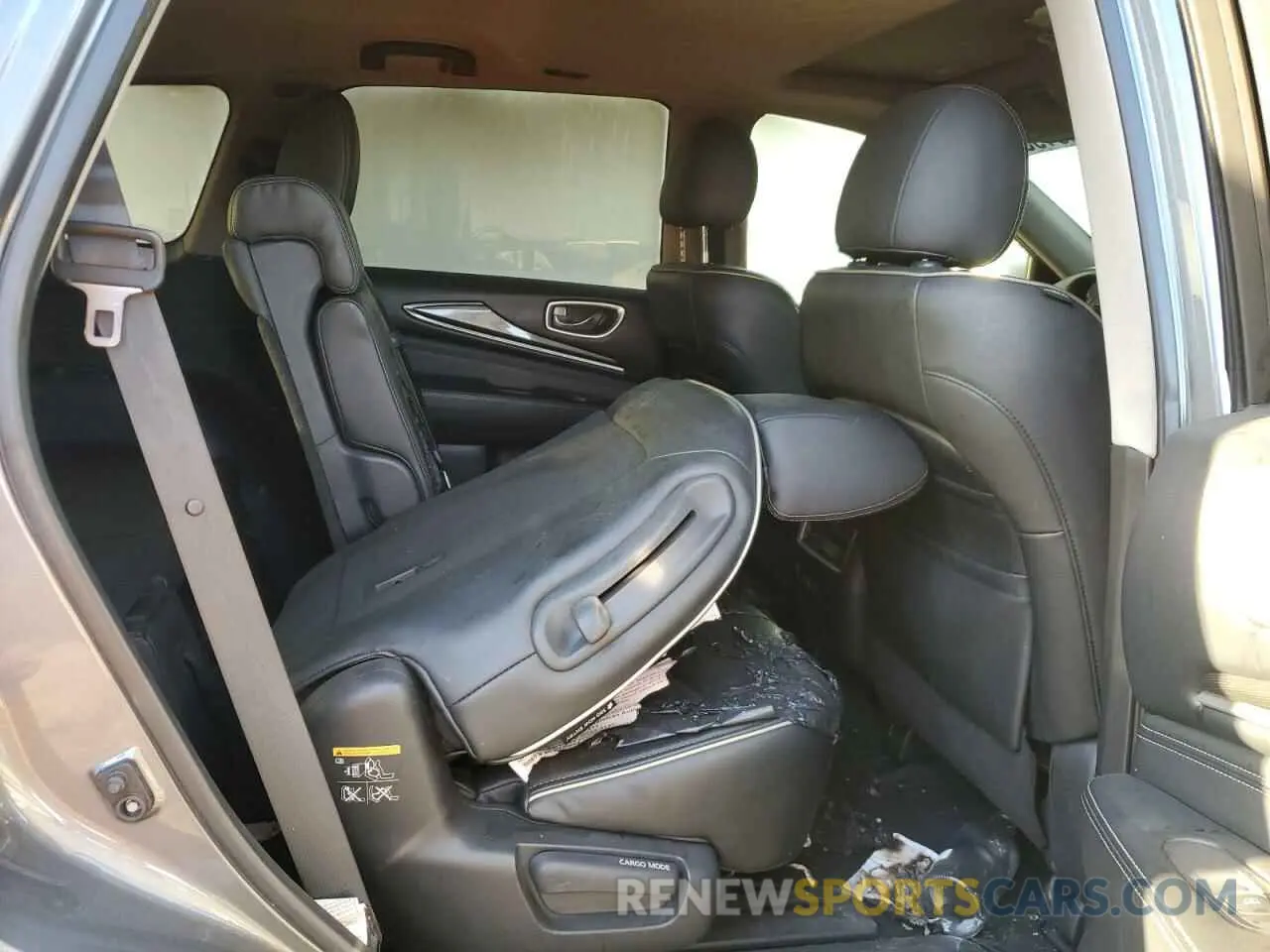 12 Photograph of a damaged car 5N1DL0MN0KC533719 INFINITI QX60 2019