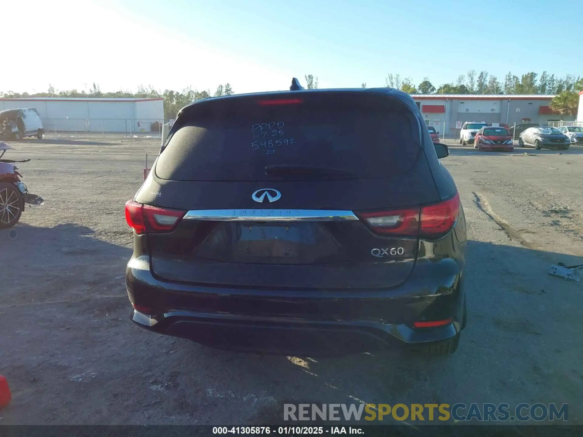16 Photograph of a damaged car 5N1DL0MN0KC548592 INFINITI QX60 2019