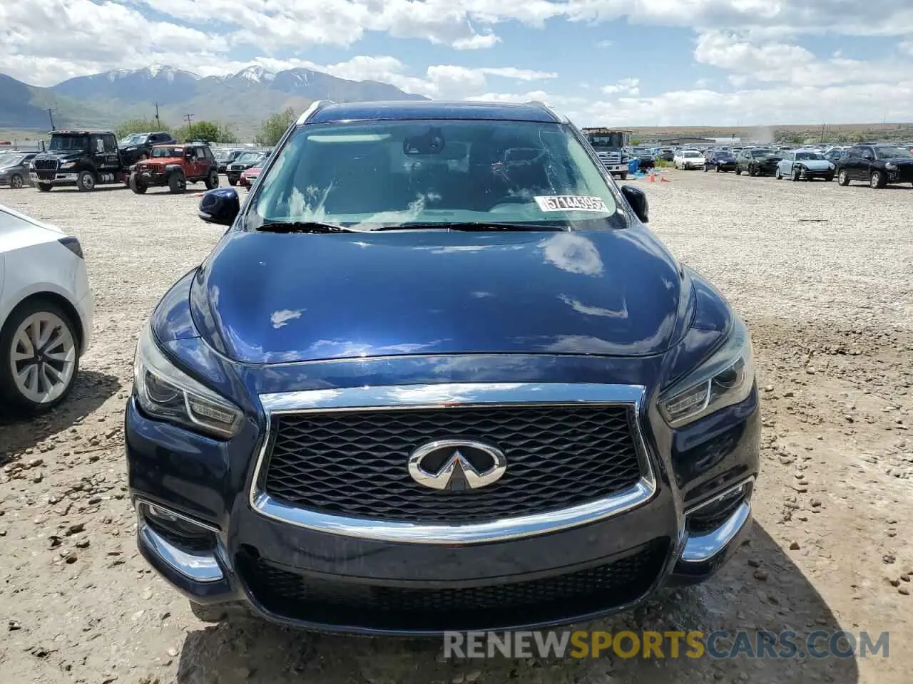 5 Photograph of a damaged car 5N1DL0MN0KC569460 INFINITI QX60 2019