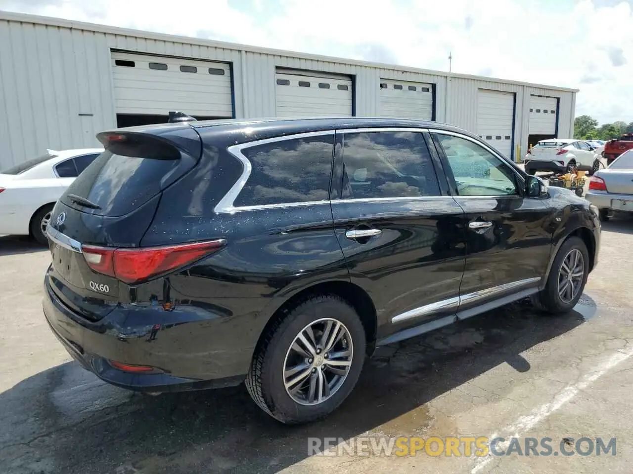 3 Photograph of a damaged car 5N1DL0MN1KC512961 INFINITI QX60 2019