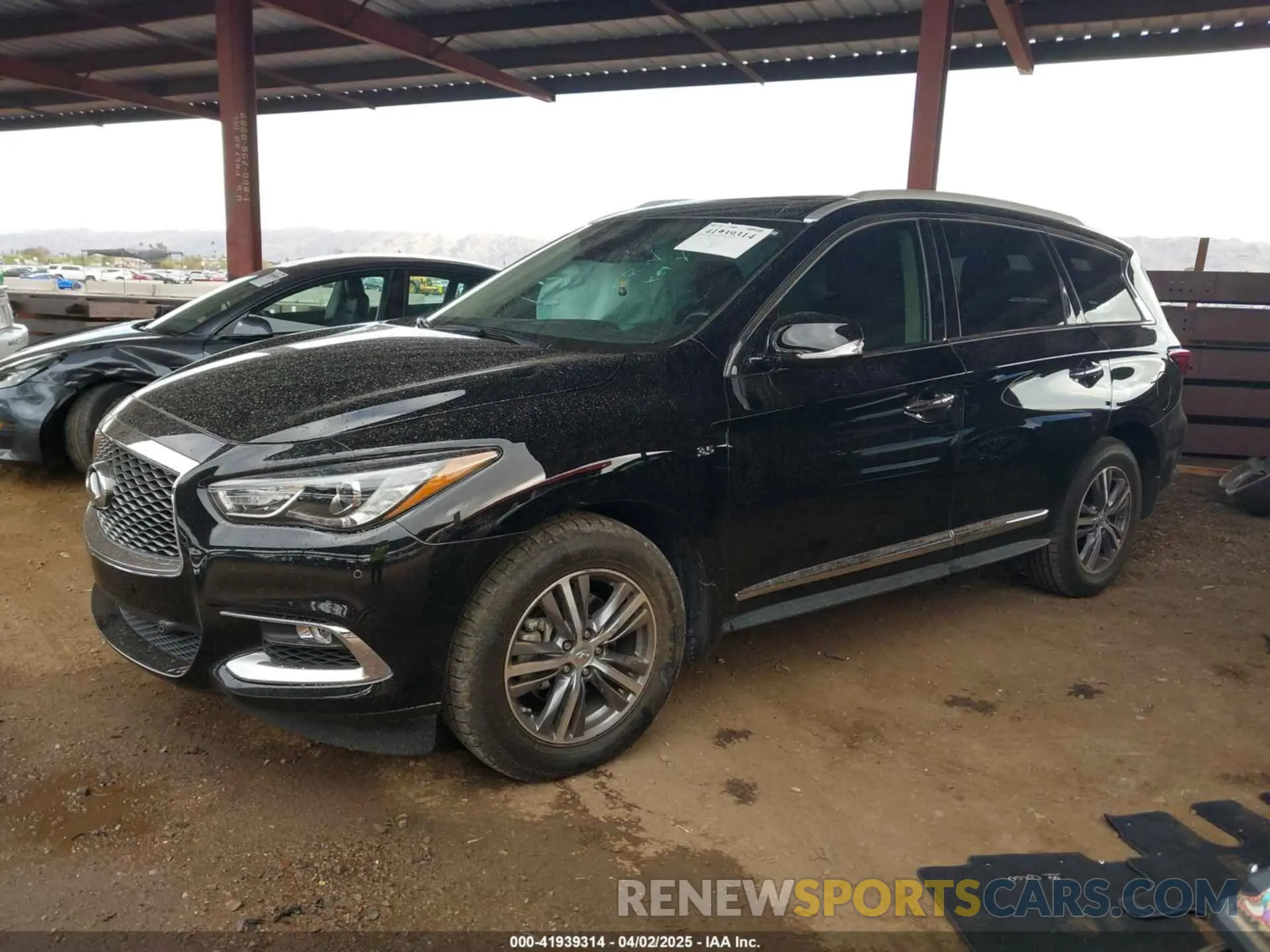 2 Photograph of a damaged car 5N1DL0MN2KC509289 INFINITI QX60 2019