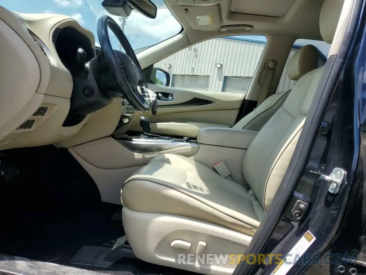 7 Photograph of a damaged car 5N1DL0MN3KC524349 INFINITI QX60 2019