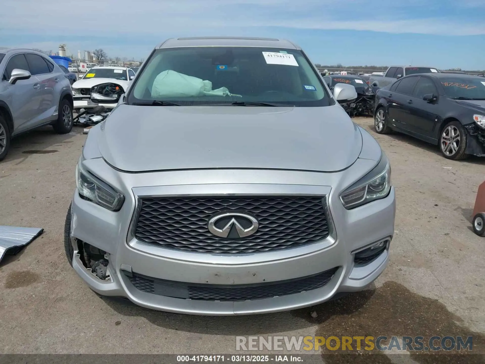 12 Photograph of a damaged car 5N1DL0MN3KC548764 INFINITI QX60 2019