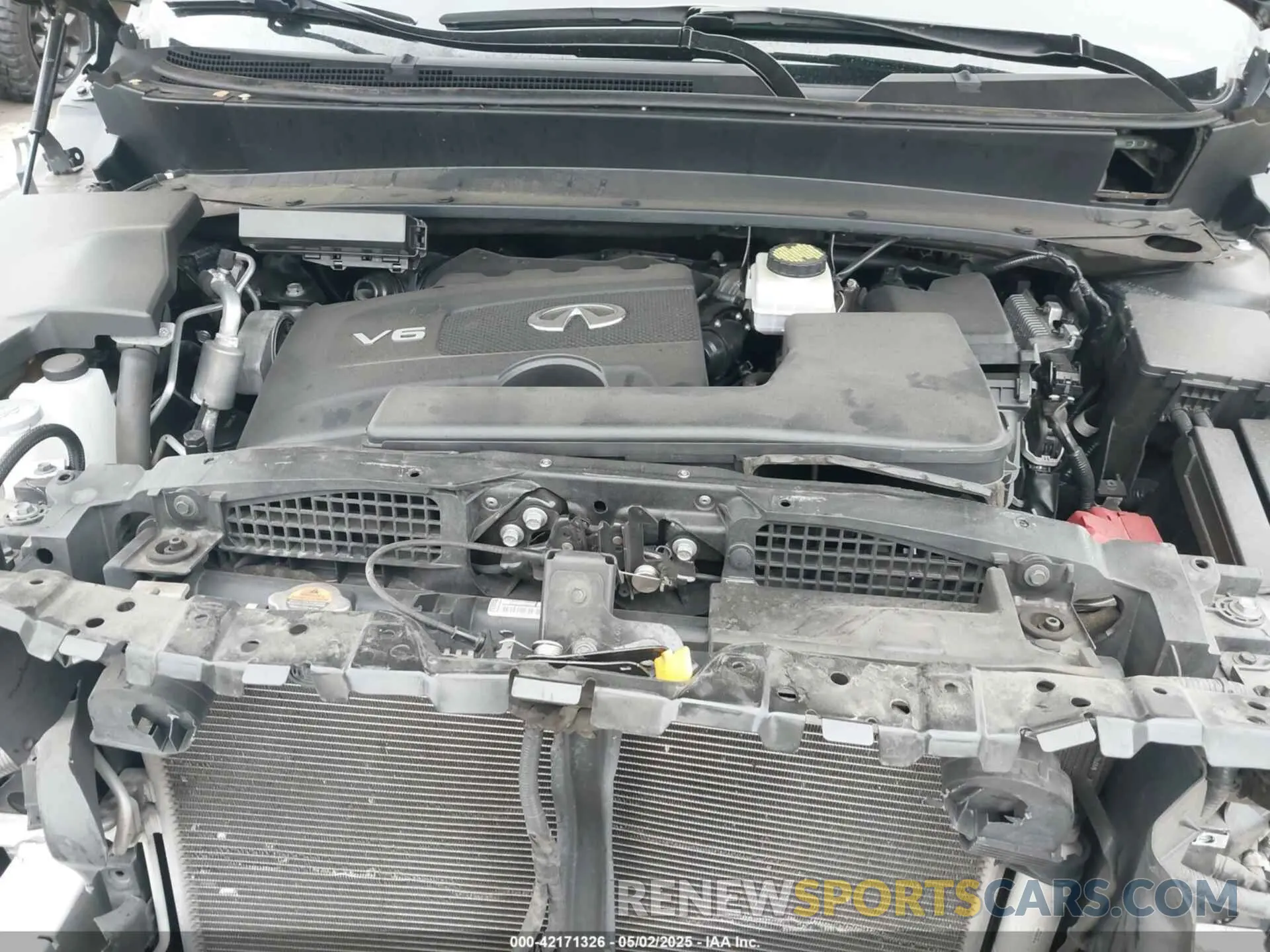 10 Photograph of a damaged car 5N1DL0MN3KC558730 INFINITI QX60 2019